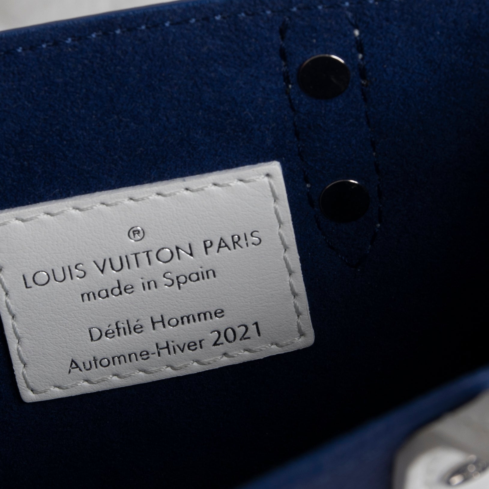 Louis Vuitton 2021 Virgil Abloh Sac Plat XS Crossbody Bag