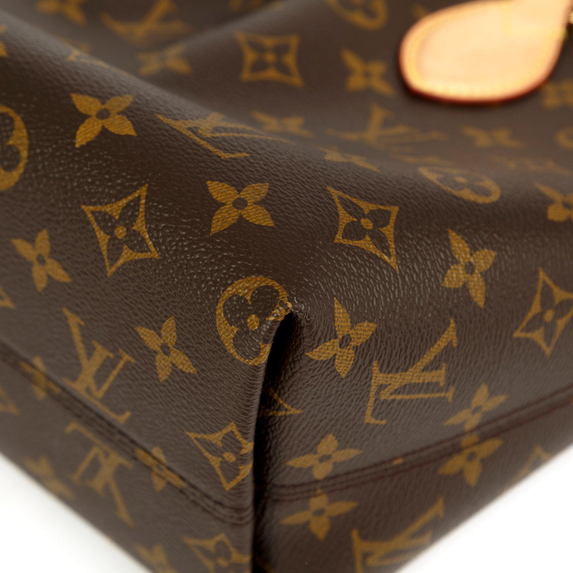 Louis Vuitton 2022 Monogram Boetie PM w/ Strap