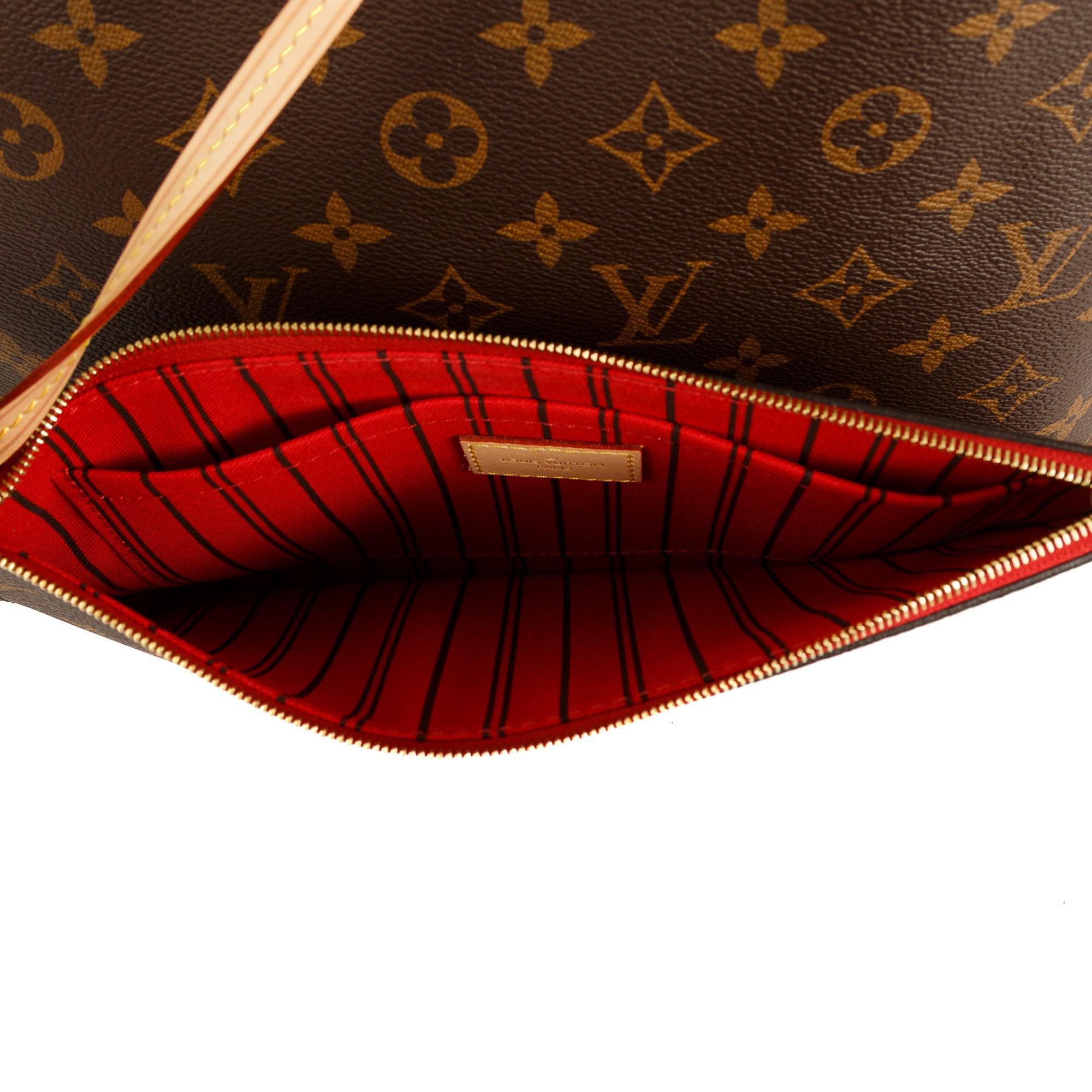 Louis Vuitton 2022 Monogram Neverfull MM w/ Pouch