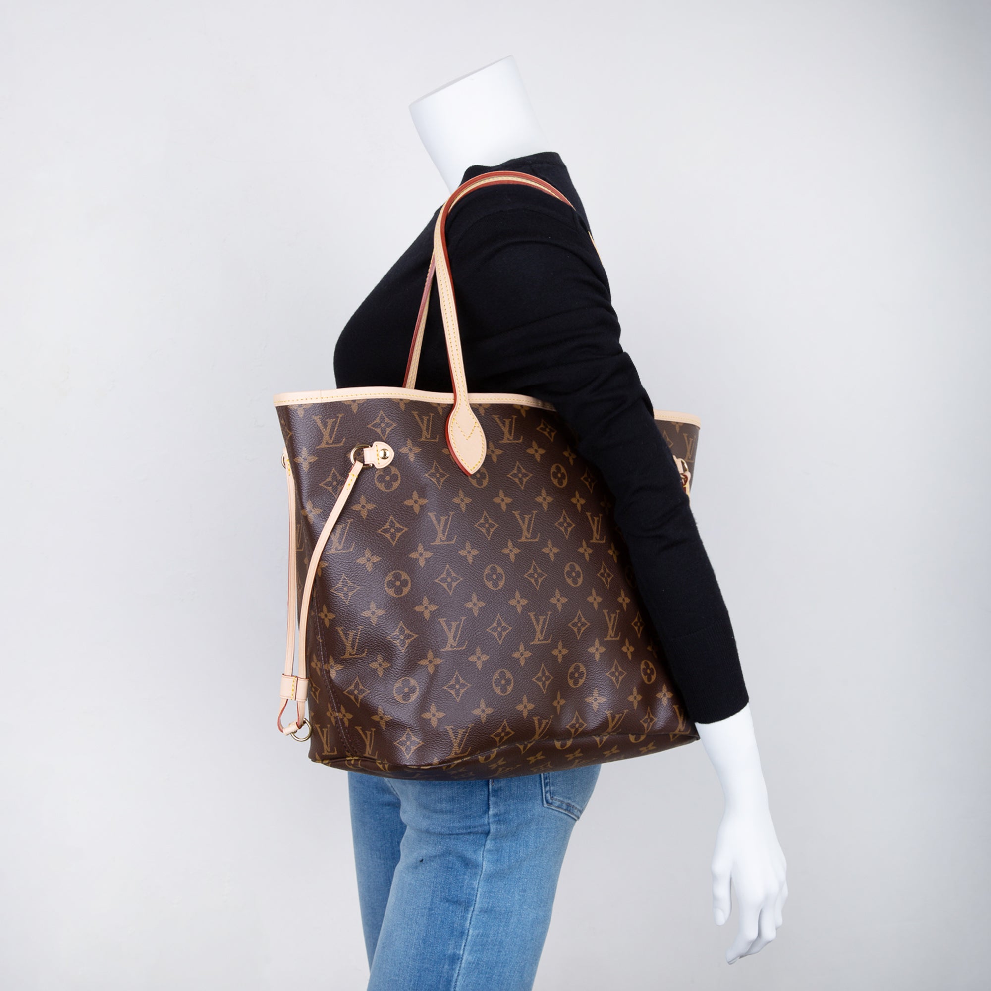 Louis Vuitton 2022 Monogram Neverfull MM w/ Pouch & Box