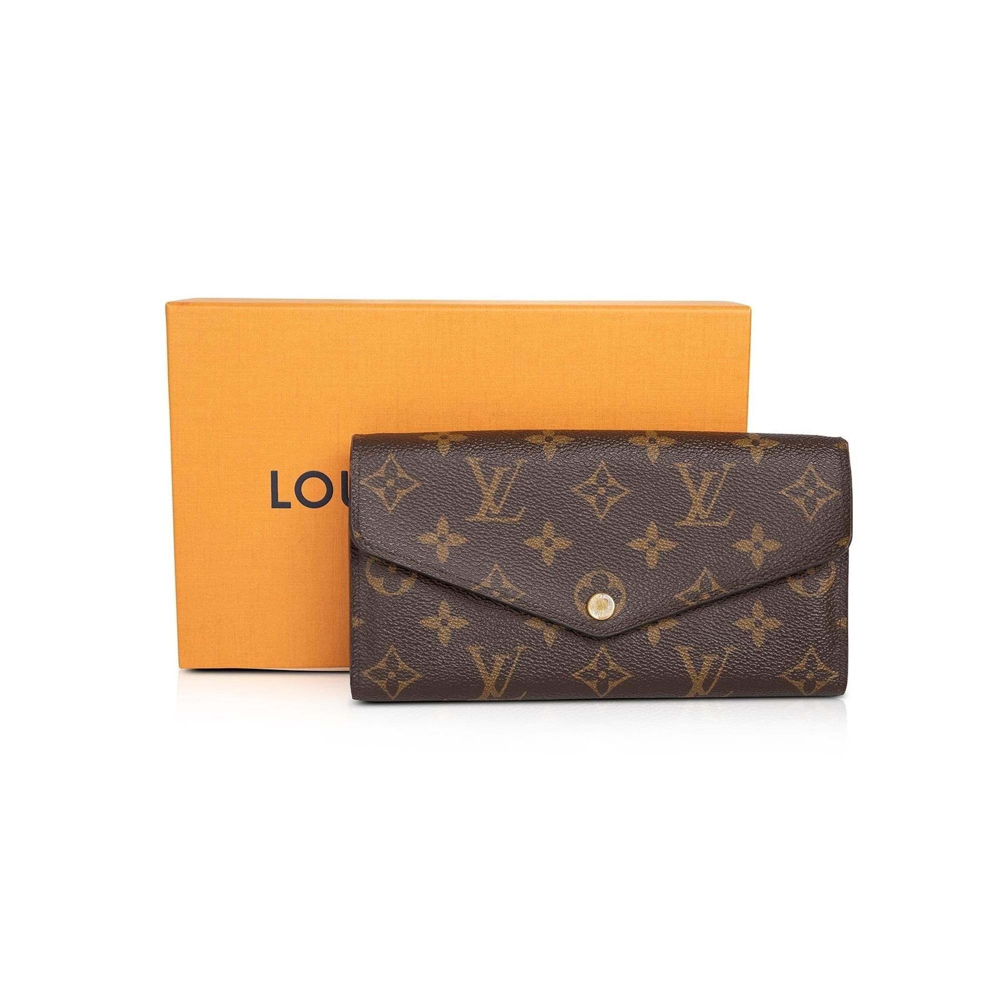 Louis Vuitton 2022 Monogram Sarah Wallet w/ Box