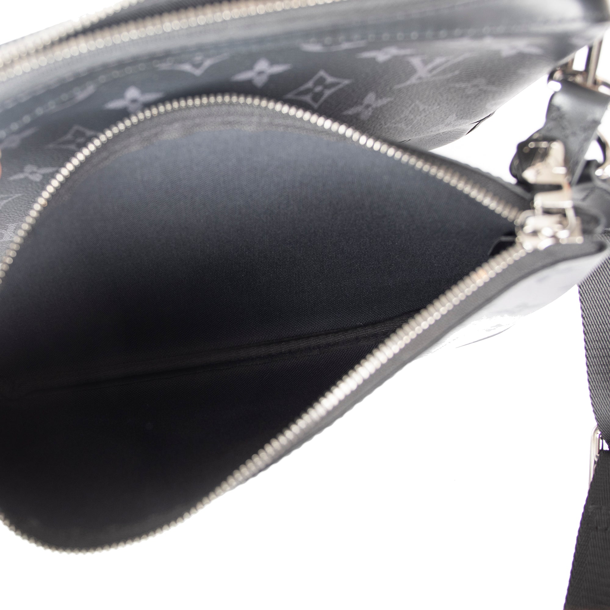 Louis Vuitton 2022 Trio Messenger Bag w/ Box