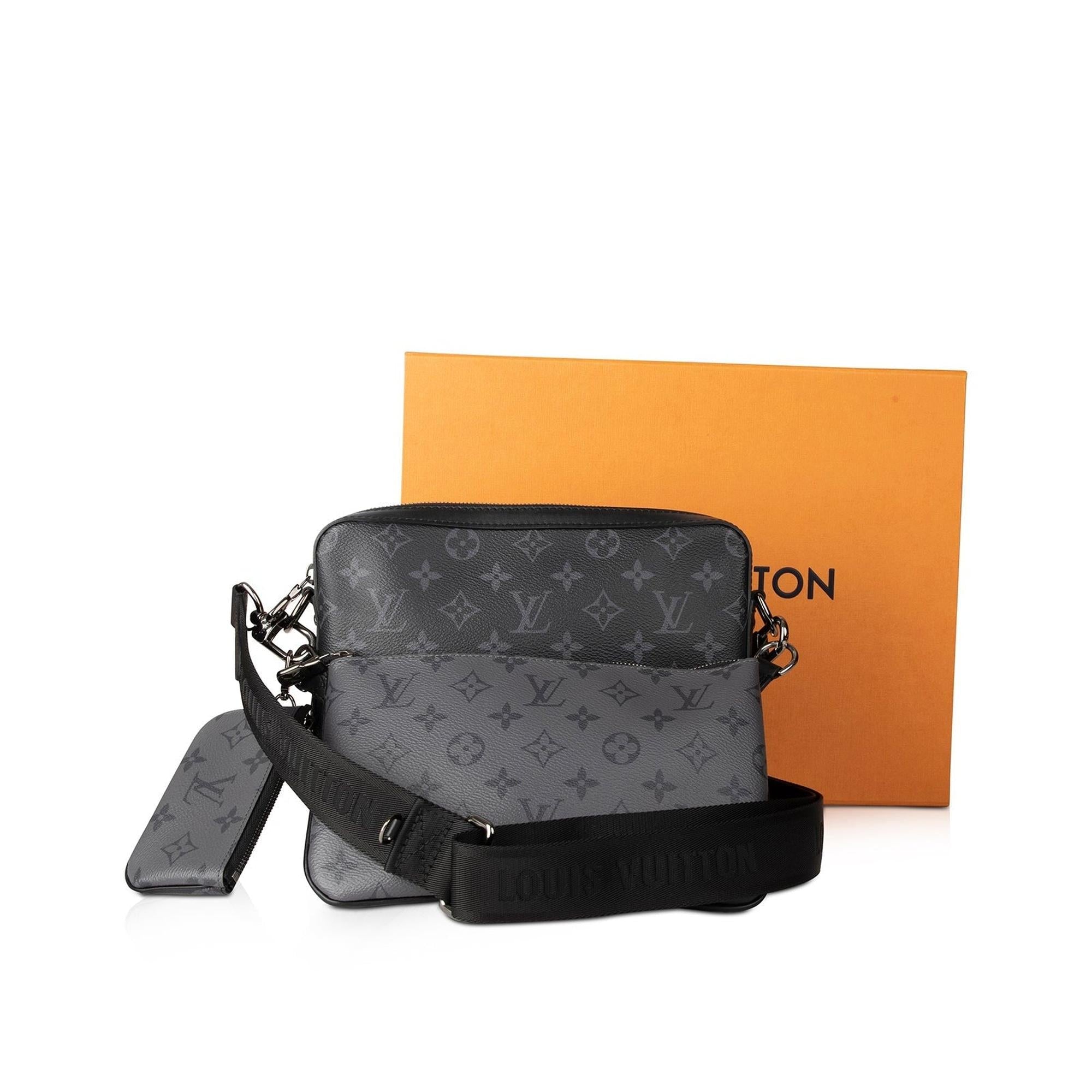 Louis Vuitton 2022 Trio Messenger Bag w/ Box – OLIVER'S