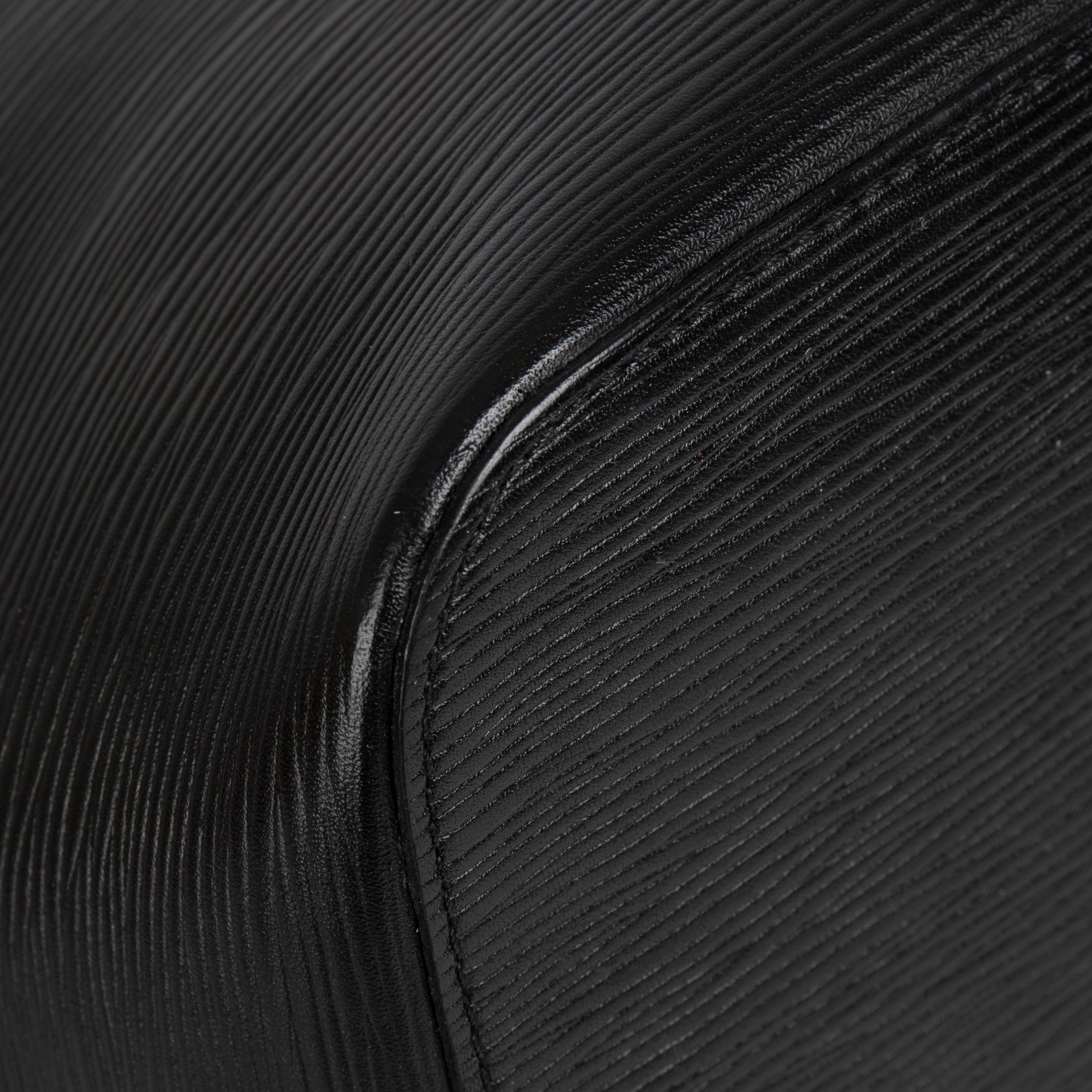 Louis Vuitton Black Epi Neverfull MM w/ Pouch