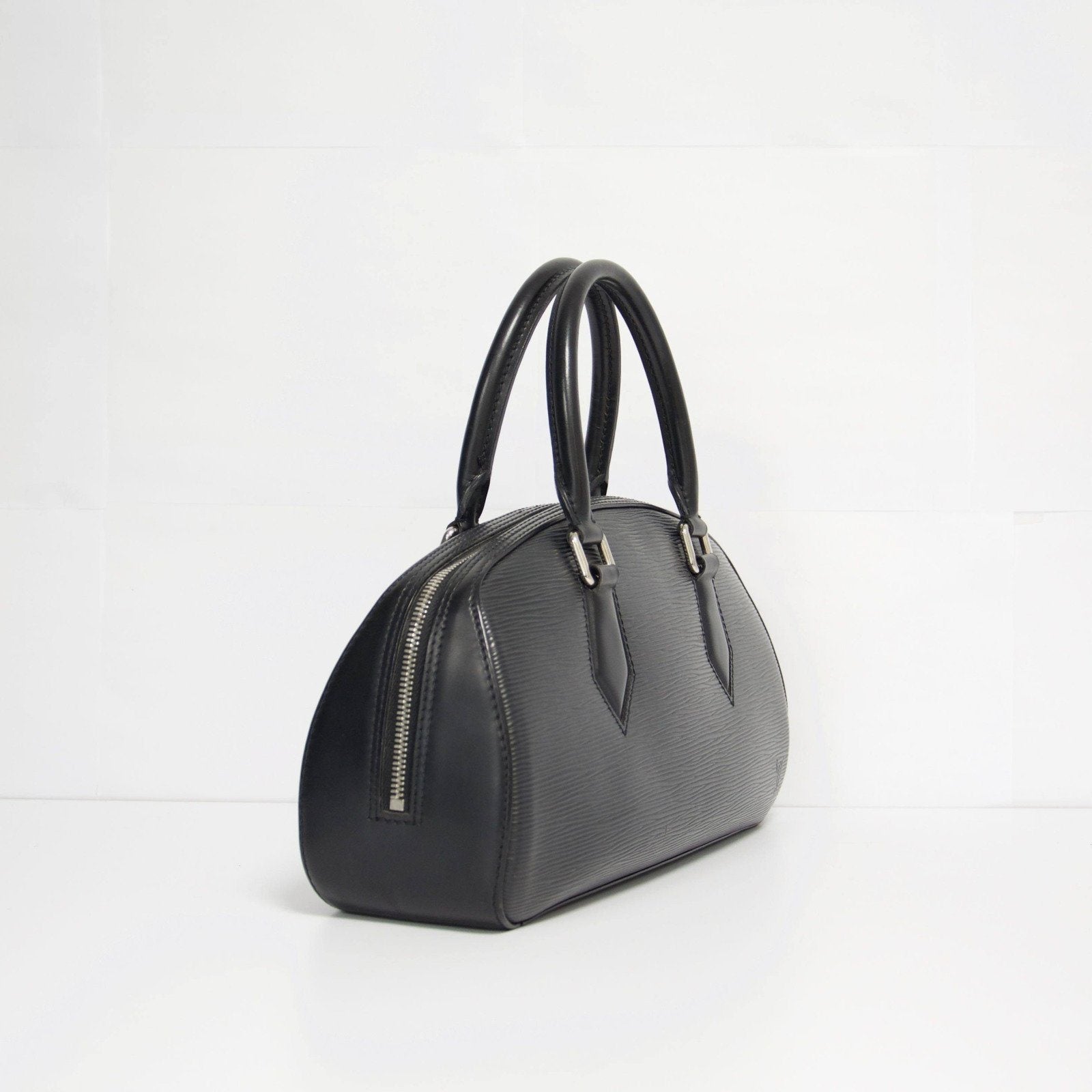 Louis Vuitton Black Epi Pont Neuf PM