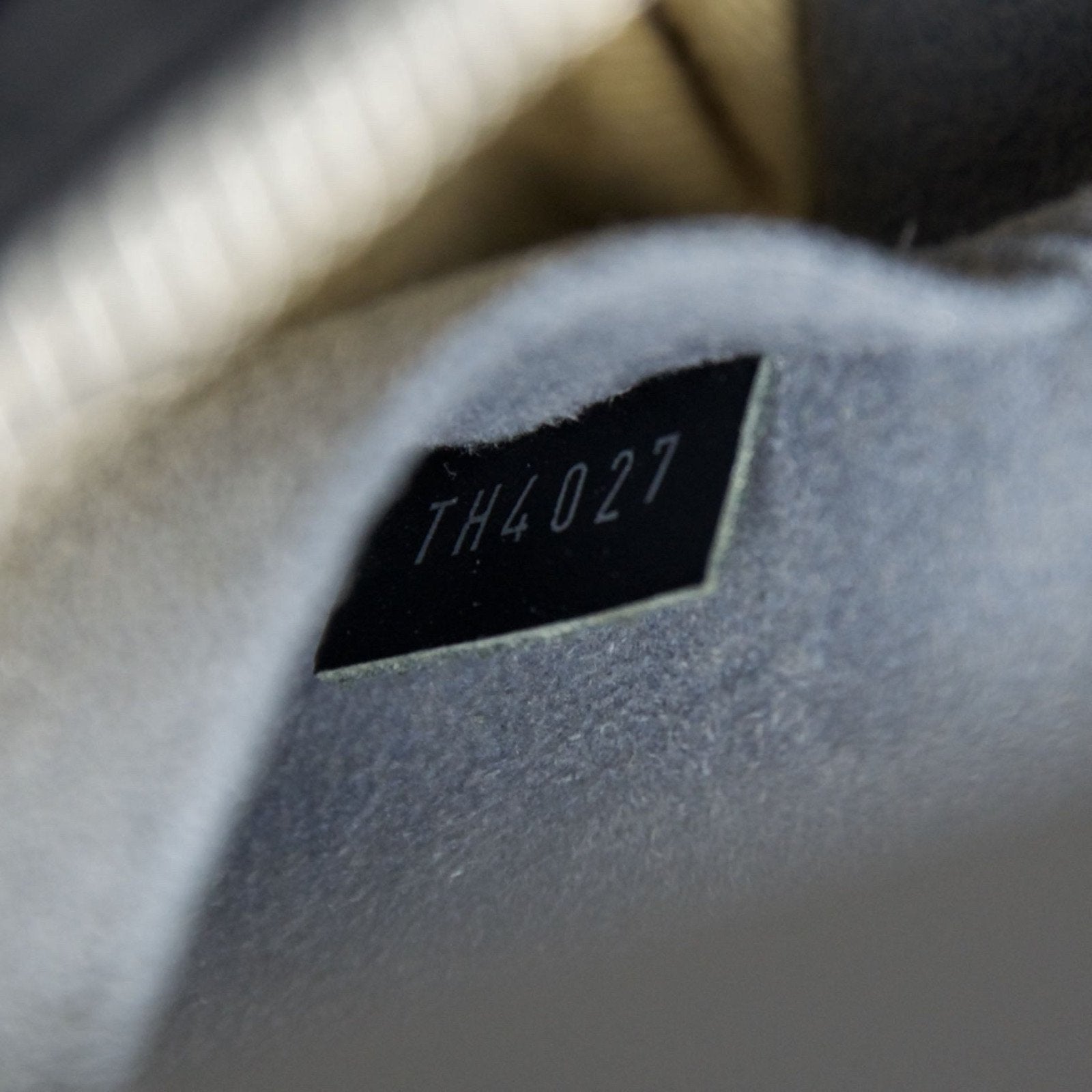 Louis Vuitton Black Epi Pont Neuf PM