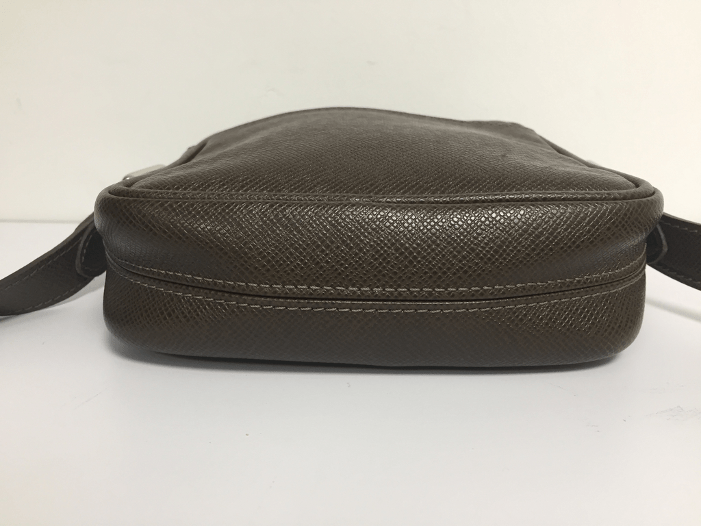 Louis Vuitton Brown Taiga Dimitri Bag