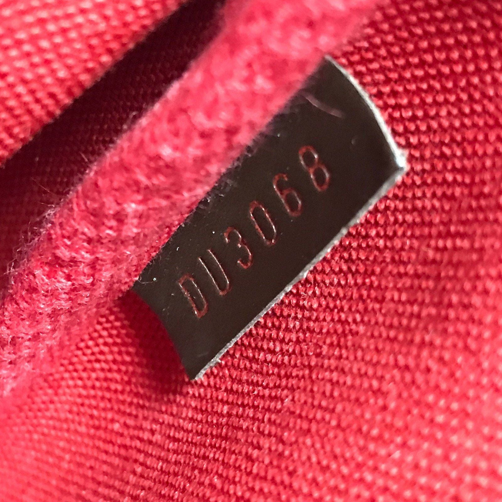 Louis Vuitton Damier Ebene Eva Clutch