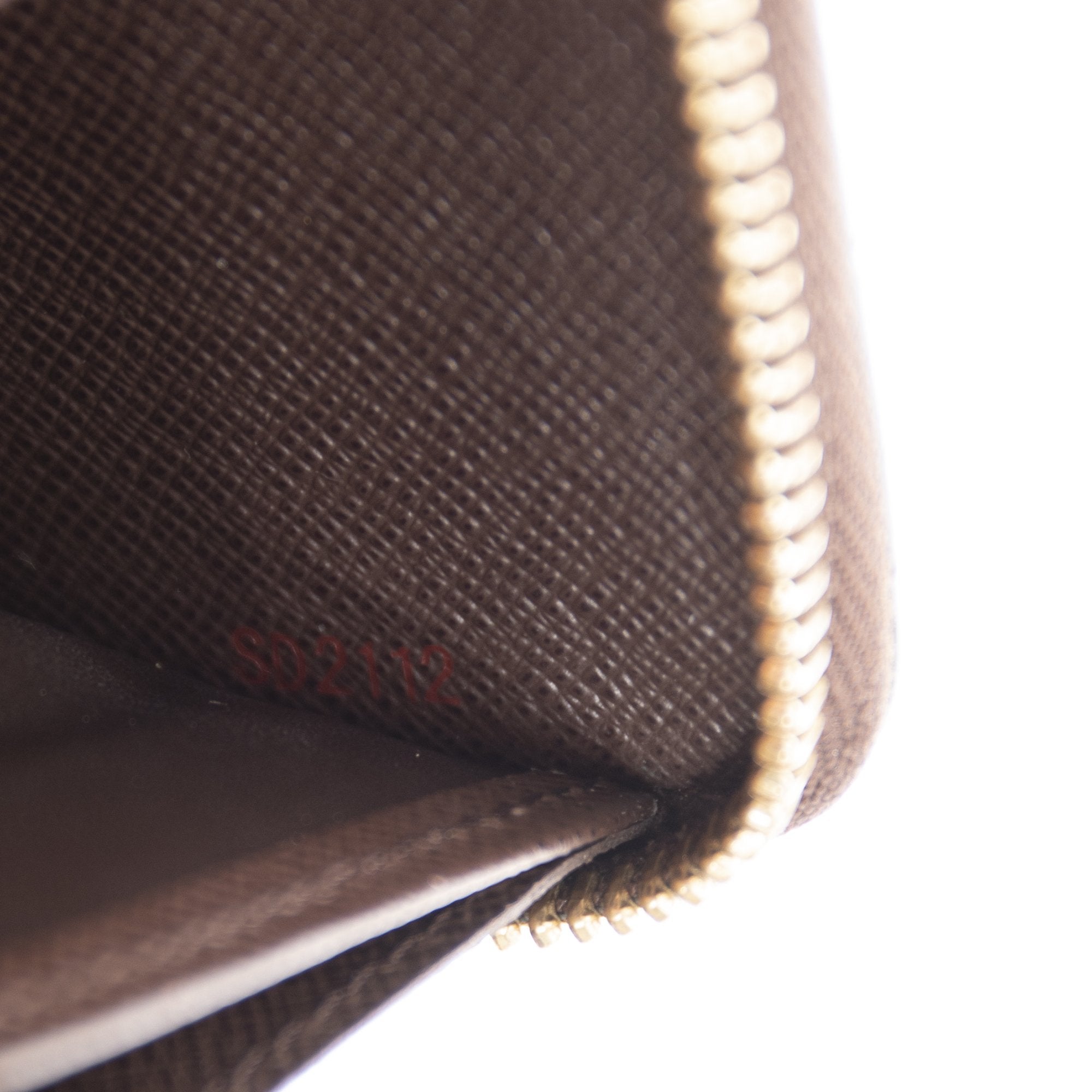 Louis Vuitton Damier Ebene Zippy Wallet