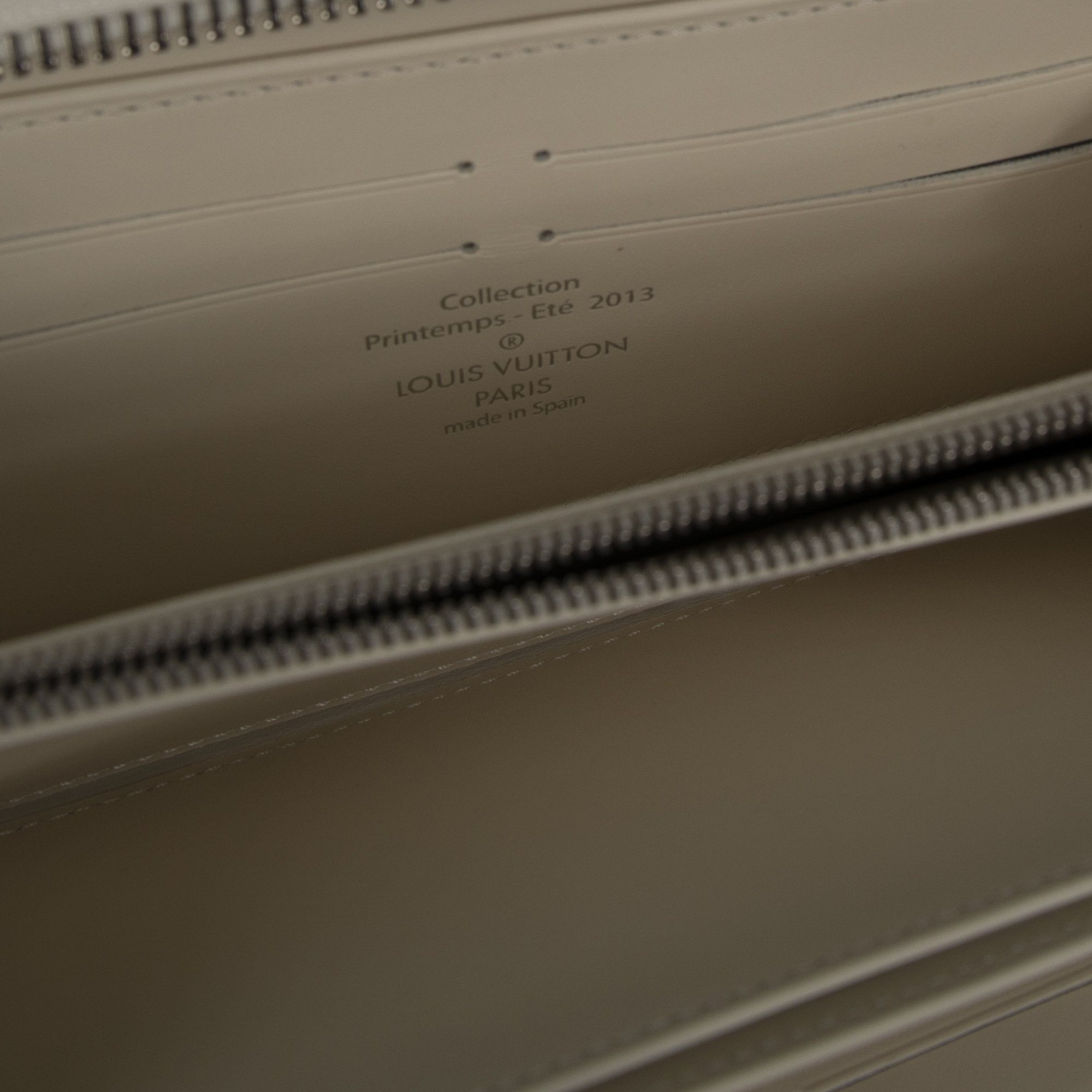 Louis Vuitton Damier Facette Zippy Wallet w/ Box