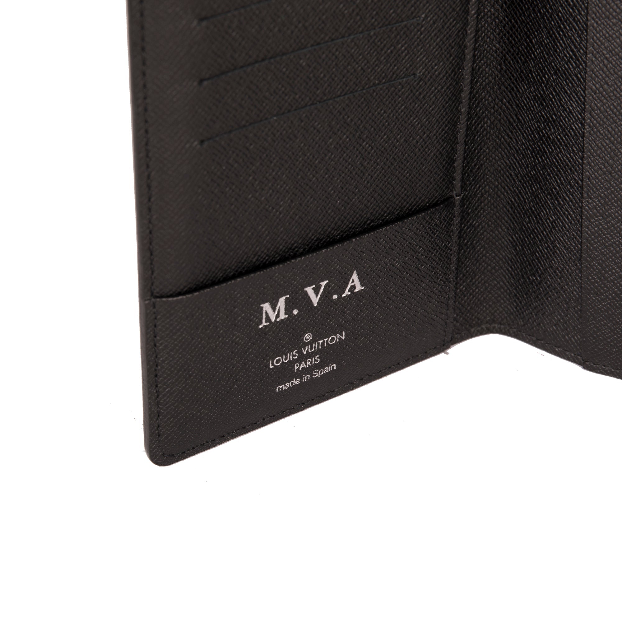 Louis Vuitton Passport Cover Damier Graphite Black/Gray for Women
