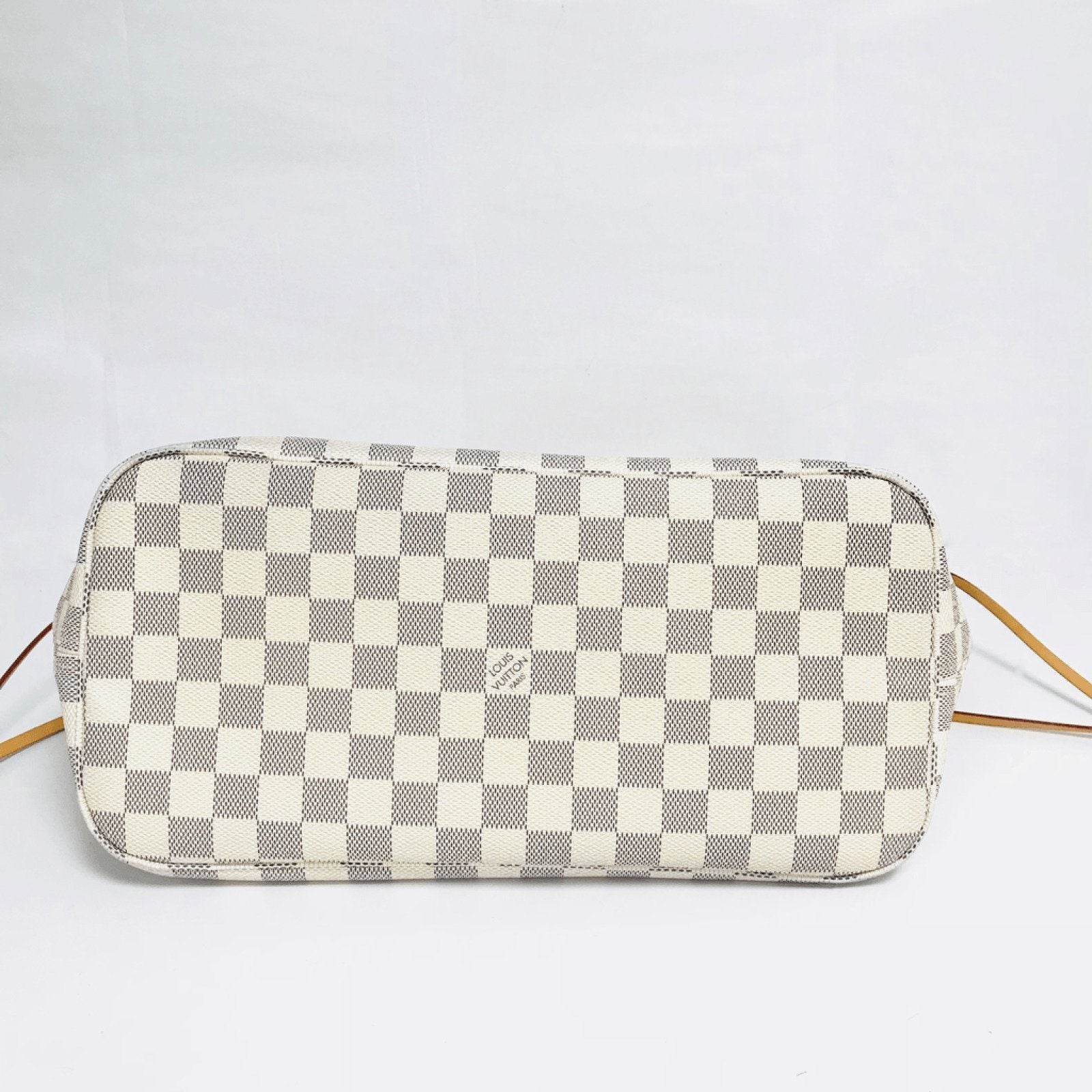 Louis Vuitton Damier Neverfull Handbag