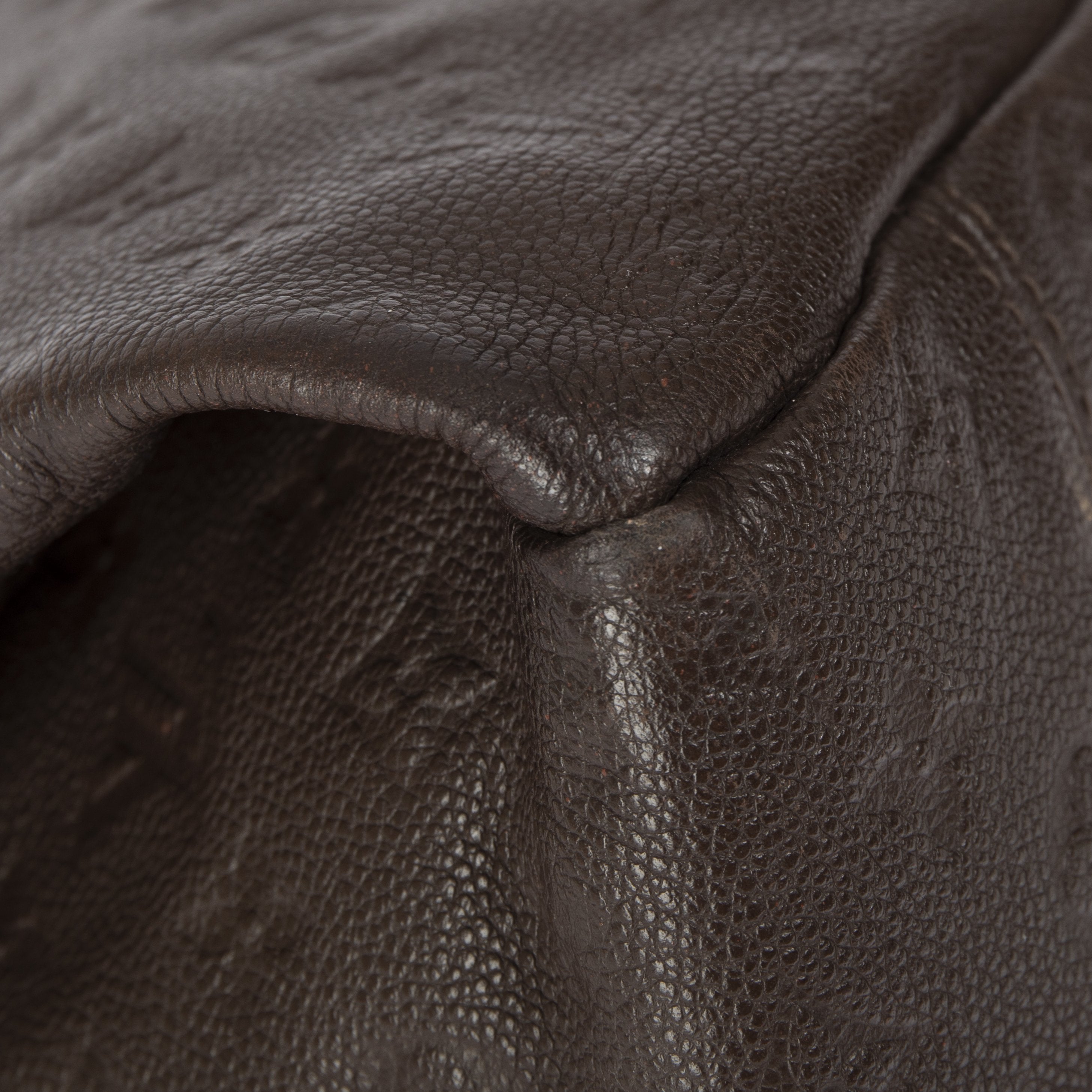 Louis Vuitton Empreinte Artsy MM