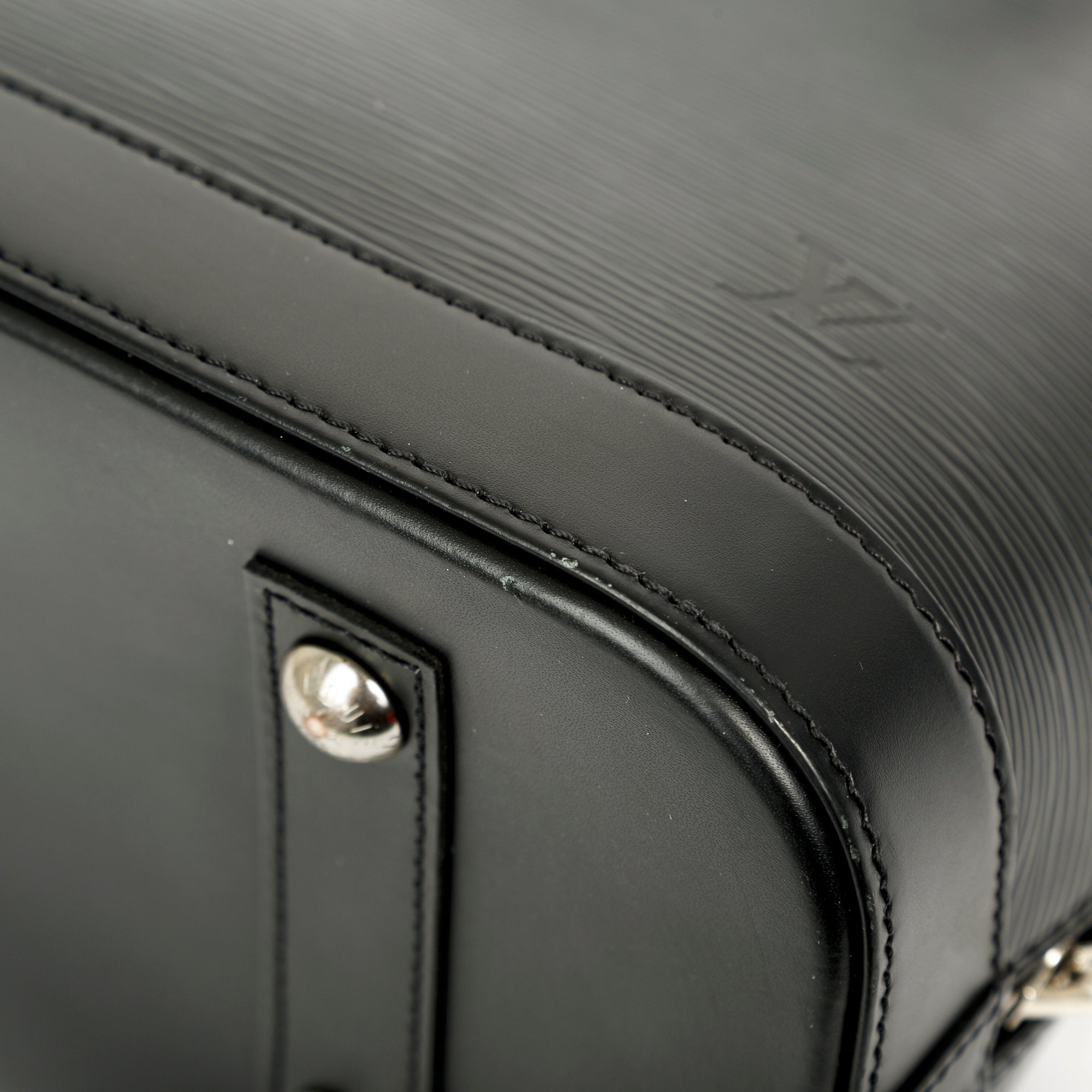 Louis Vuitton Epi Leather Alma PM