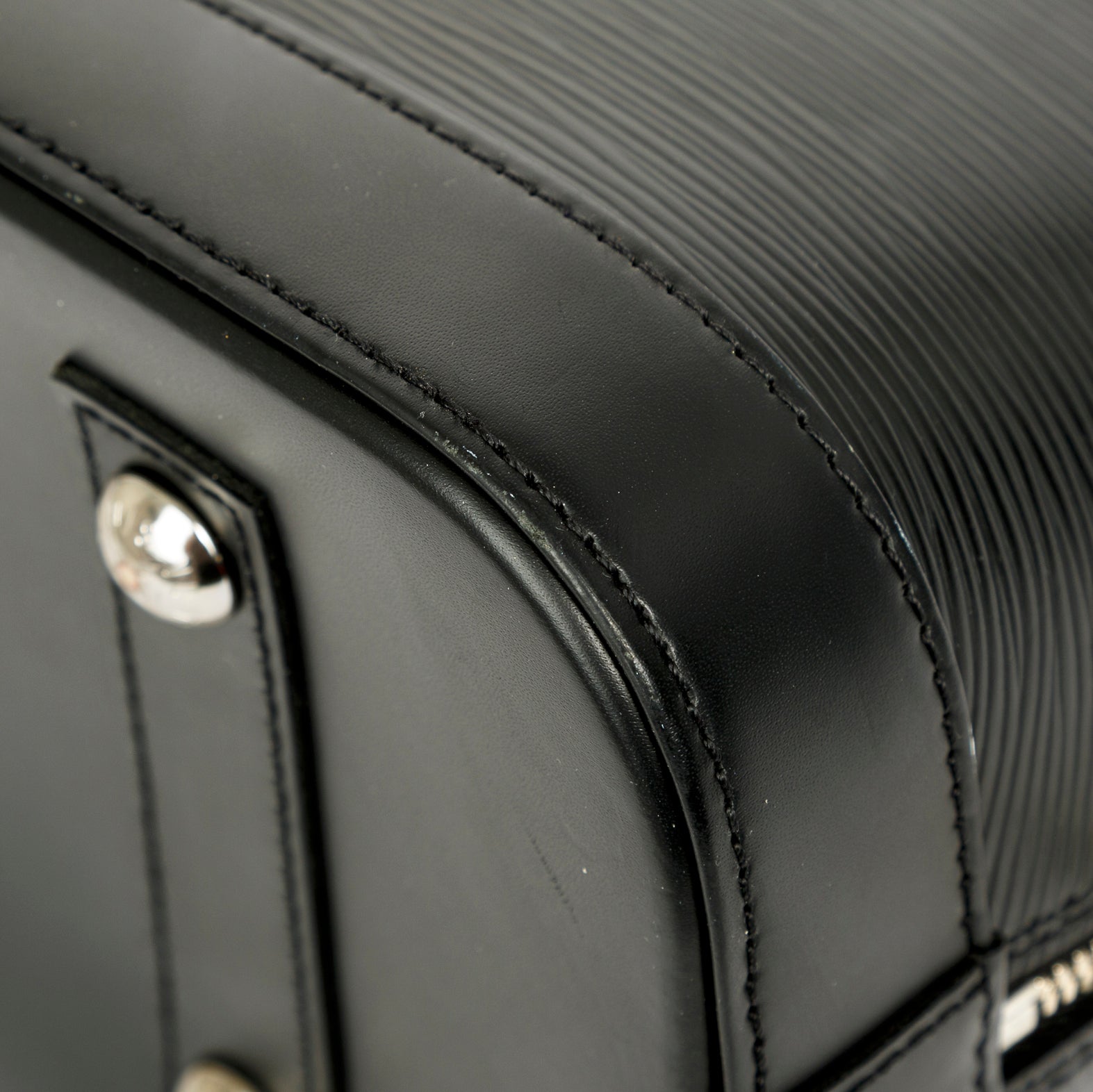Louis Vuitton Epi Leather Alma PM