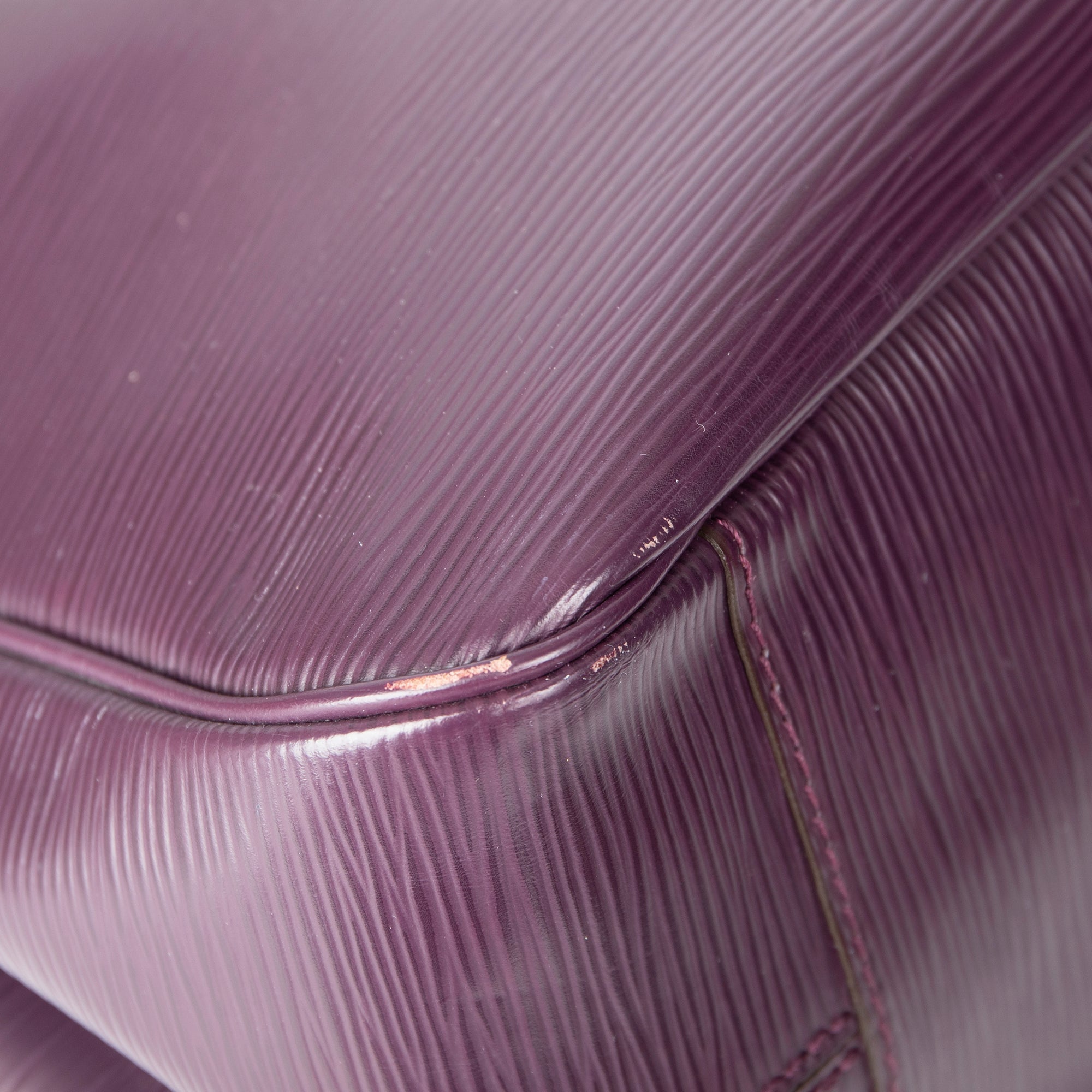 Louis Vuitton Epi Passy PM