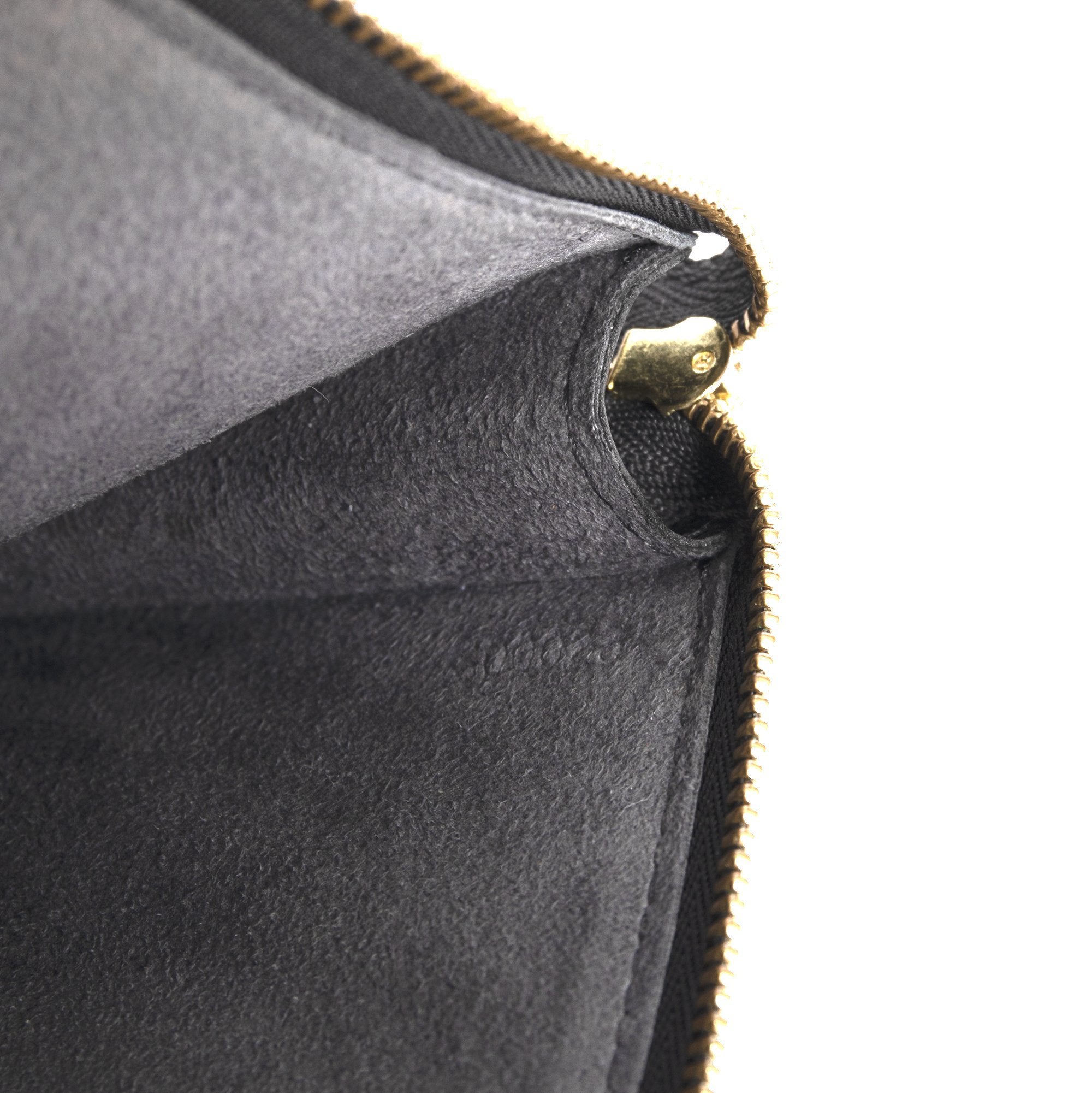 Louis Vuitton Epi Pochette Accessoires 24