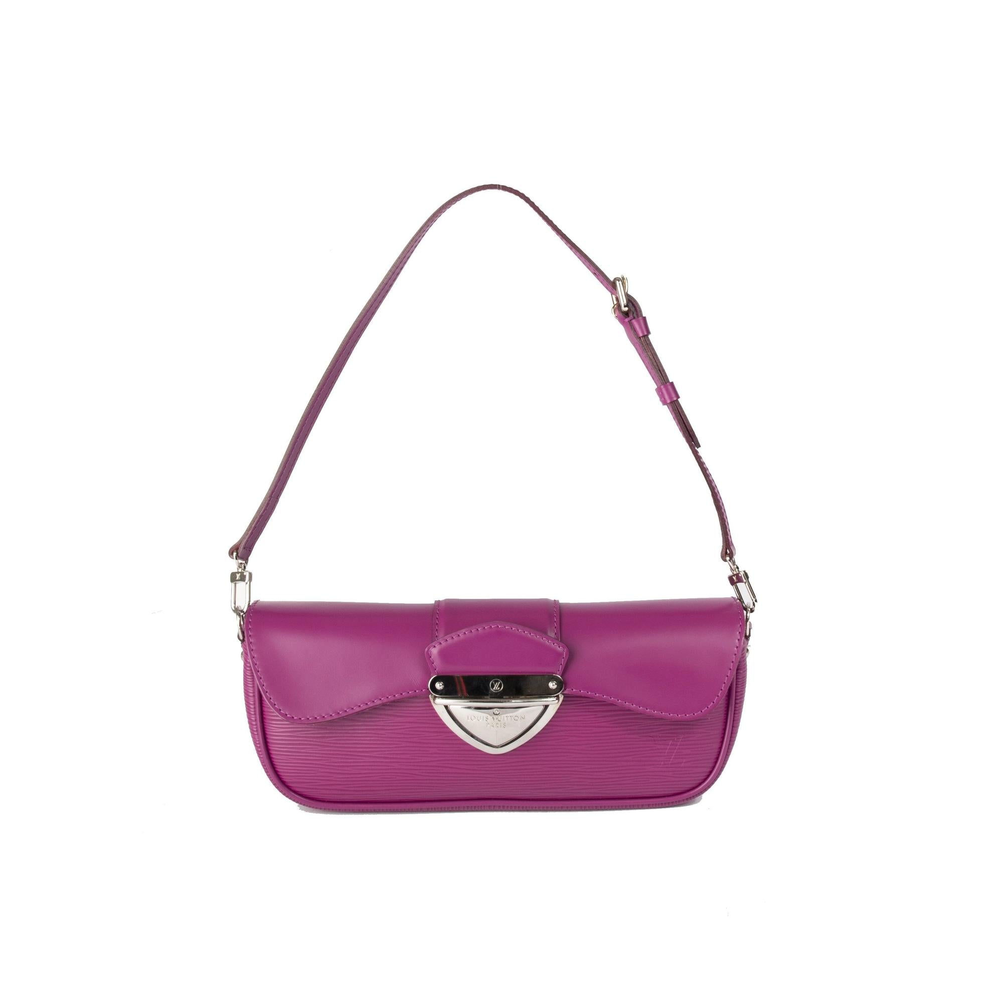 Louis Vuitton Epi Pochette Montaigne Bag