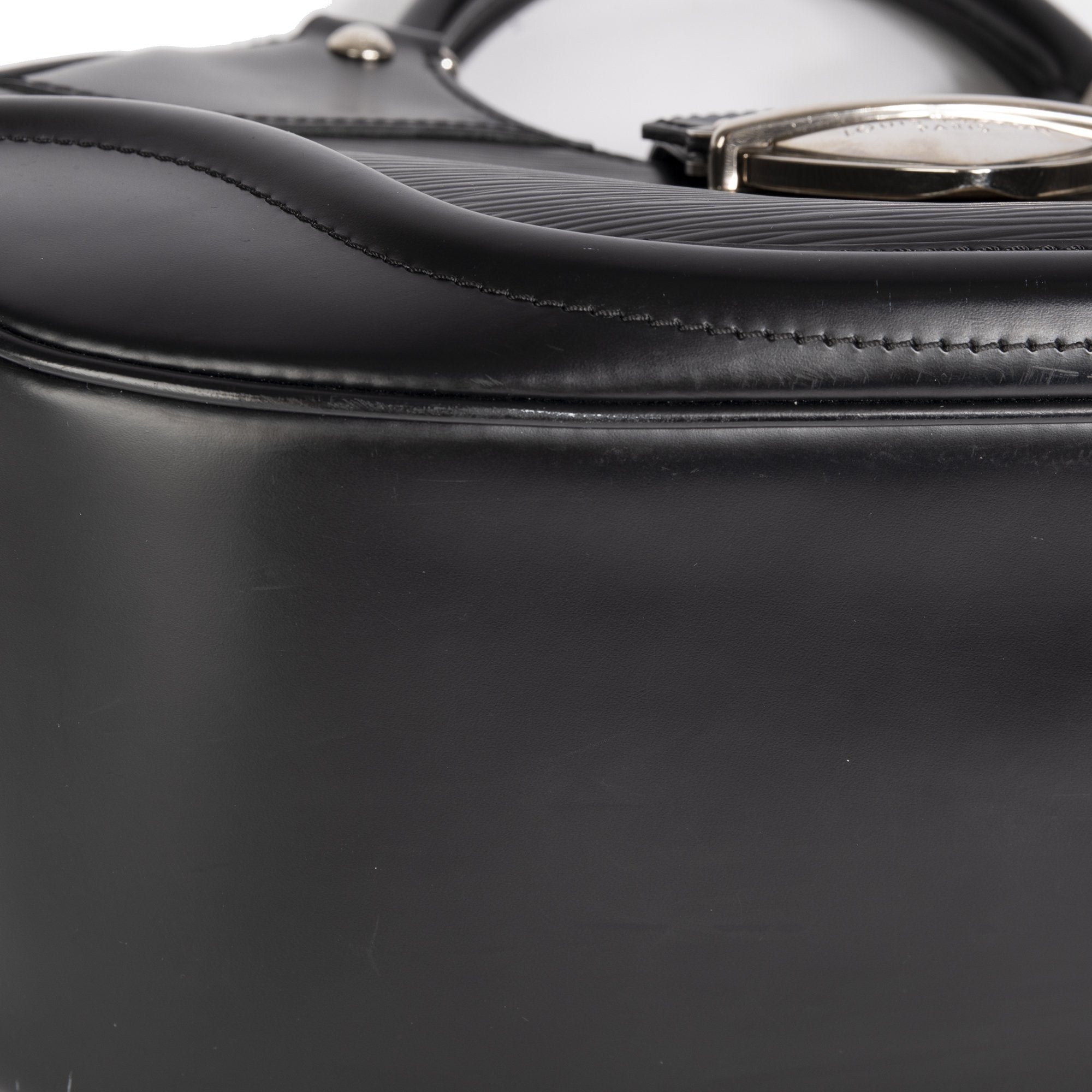 Louis Vuitton Epi Sac Montaigne