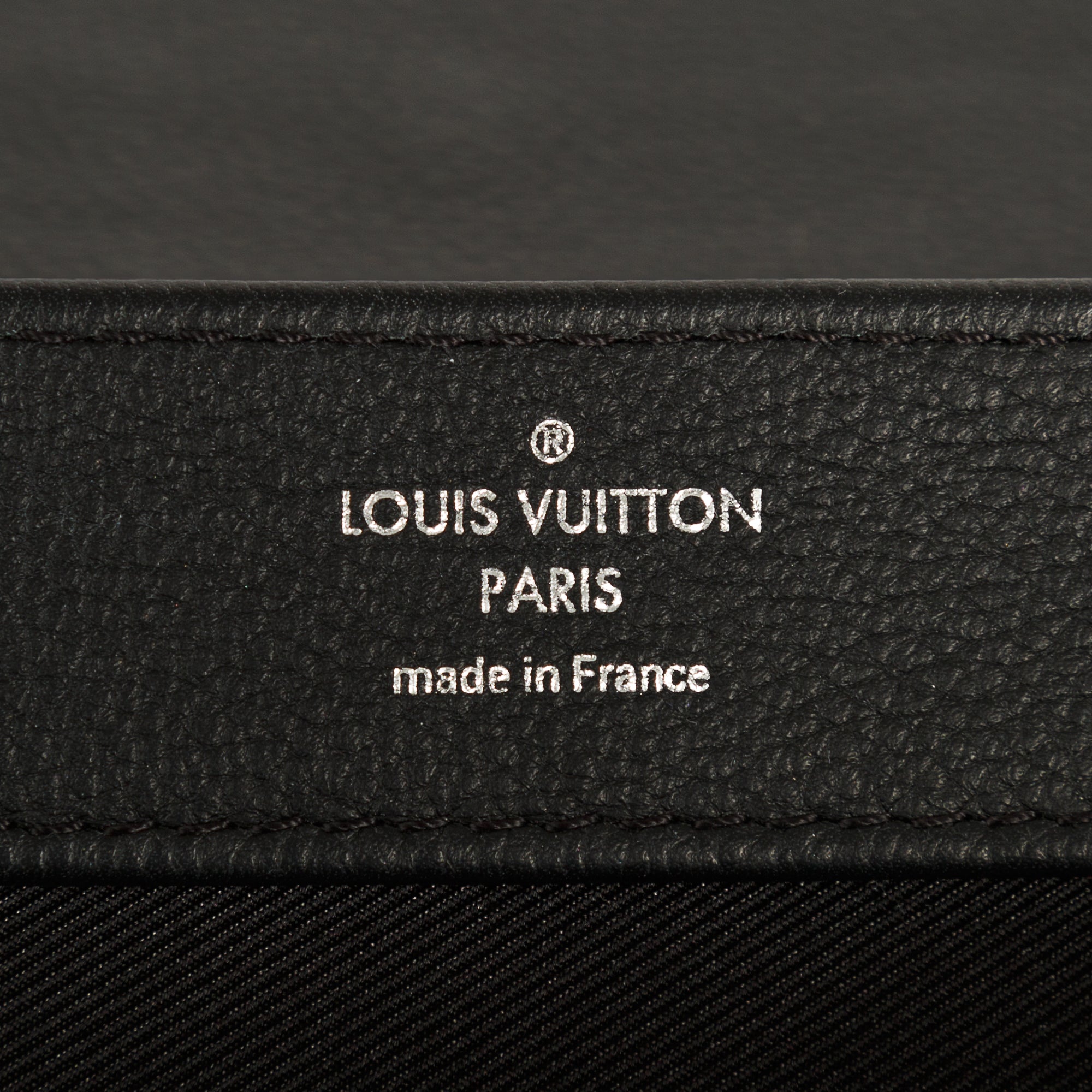 Louis Vuitton Lockme II BB Chain Bag