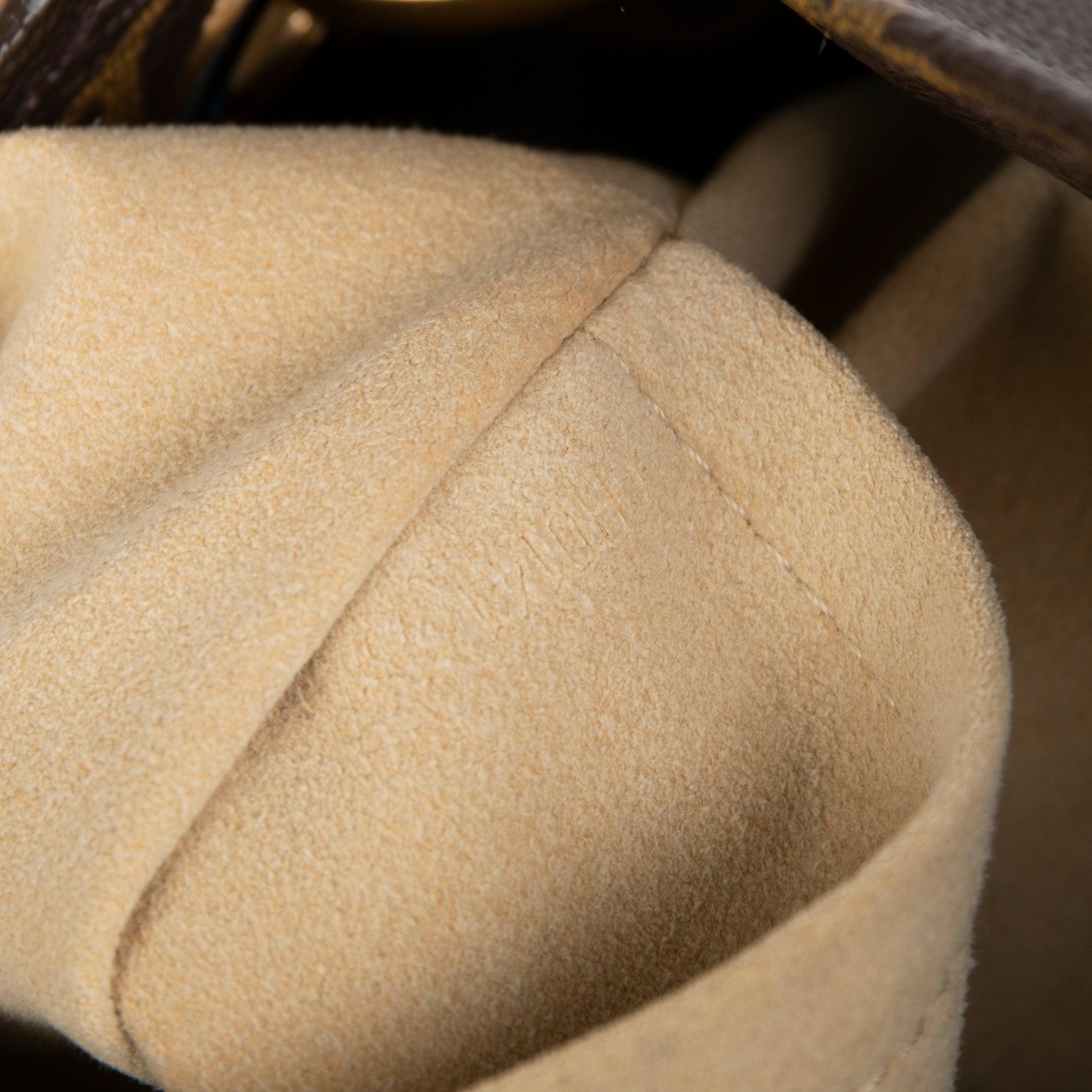 Louis Vuitton Monogram Artsy MM