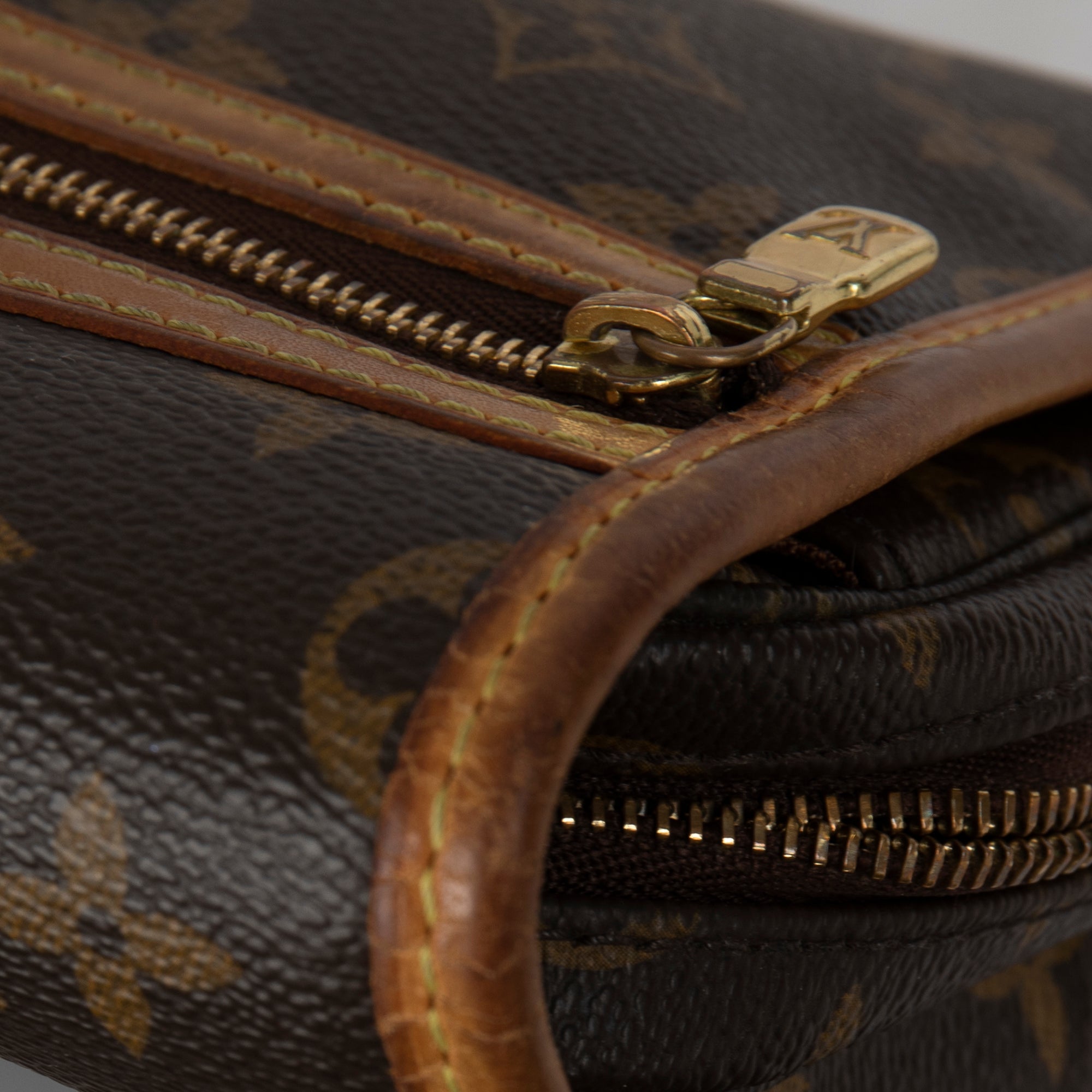 Louis Vuitton Monogram Bosphore Bum Bag