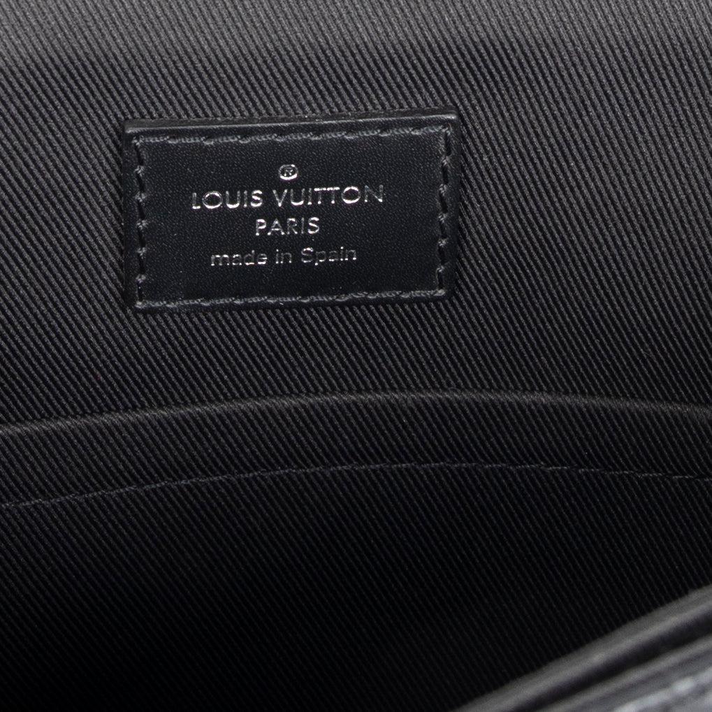 Louis Vuitton Monogram Eclipse District PM