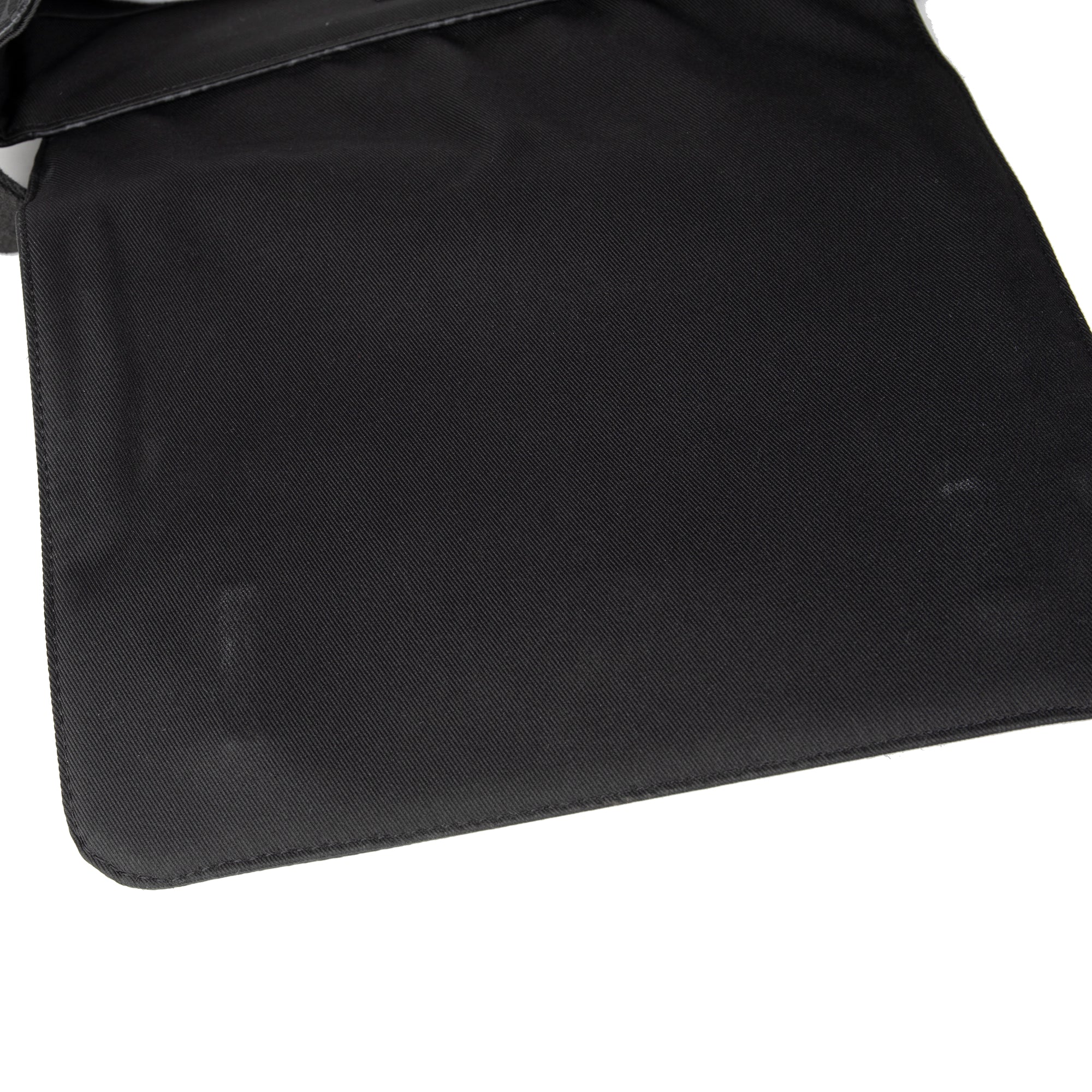 Louis Vuitton Monogram Eclipse District PM