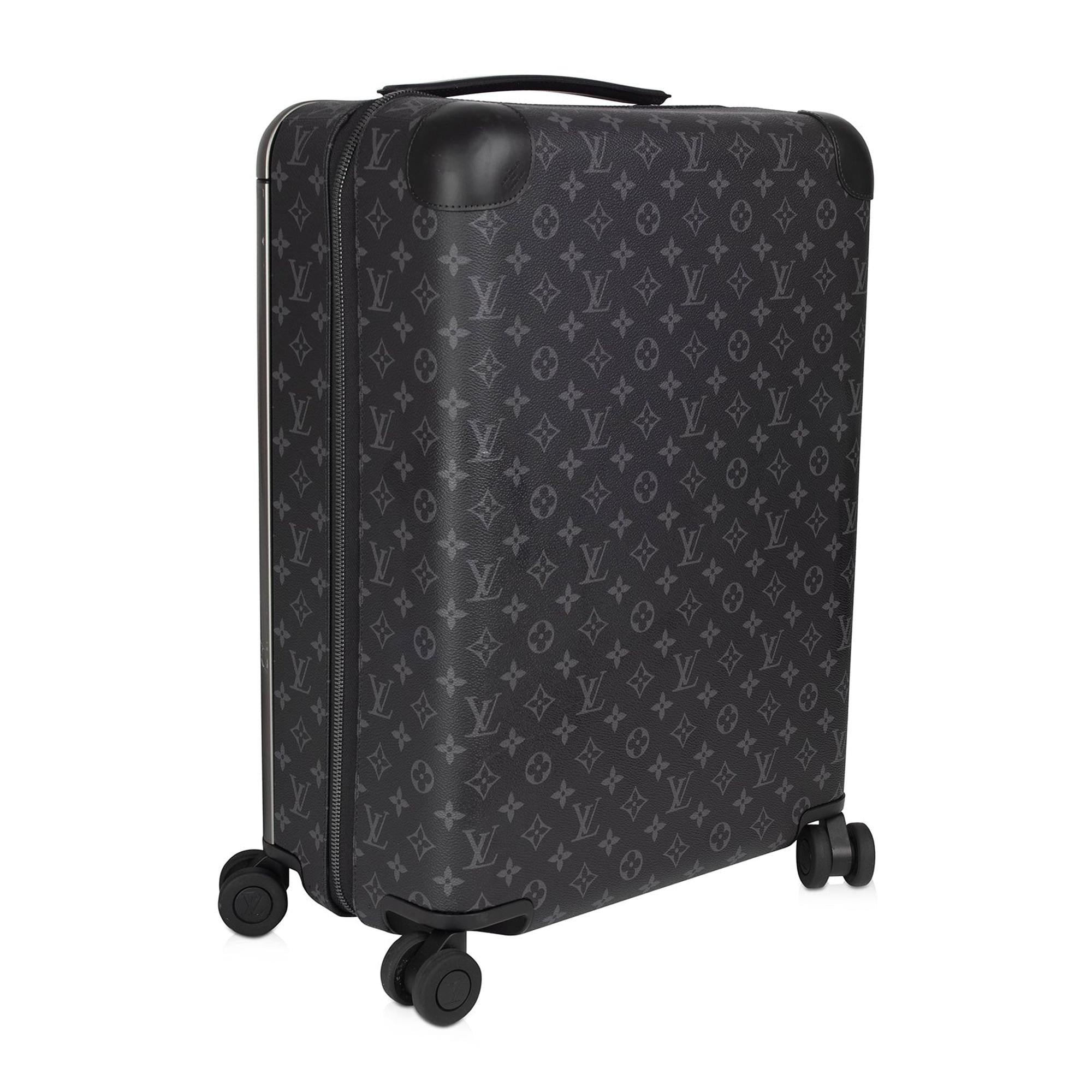 Louis Vuitton Monogram Eclipse Horizon 50