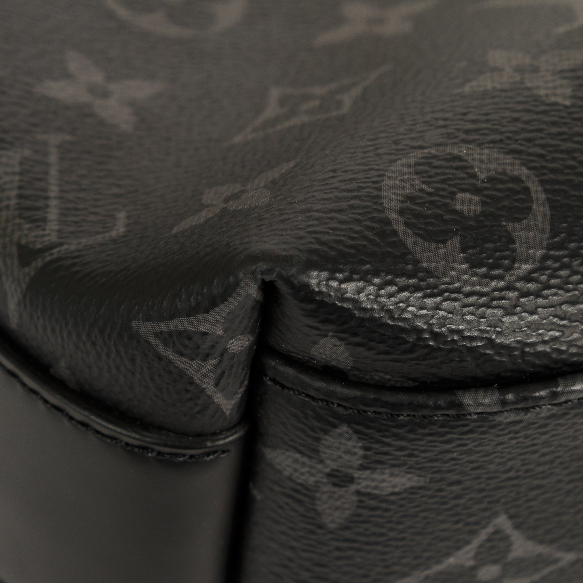 Louis Vuitton Monogram Eclipse Odyssey Messenger MM