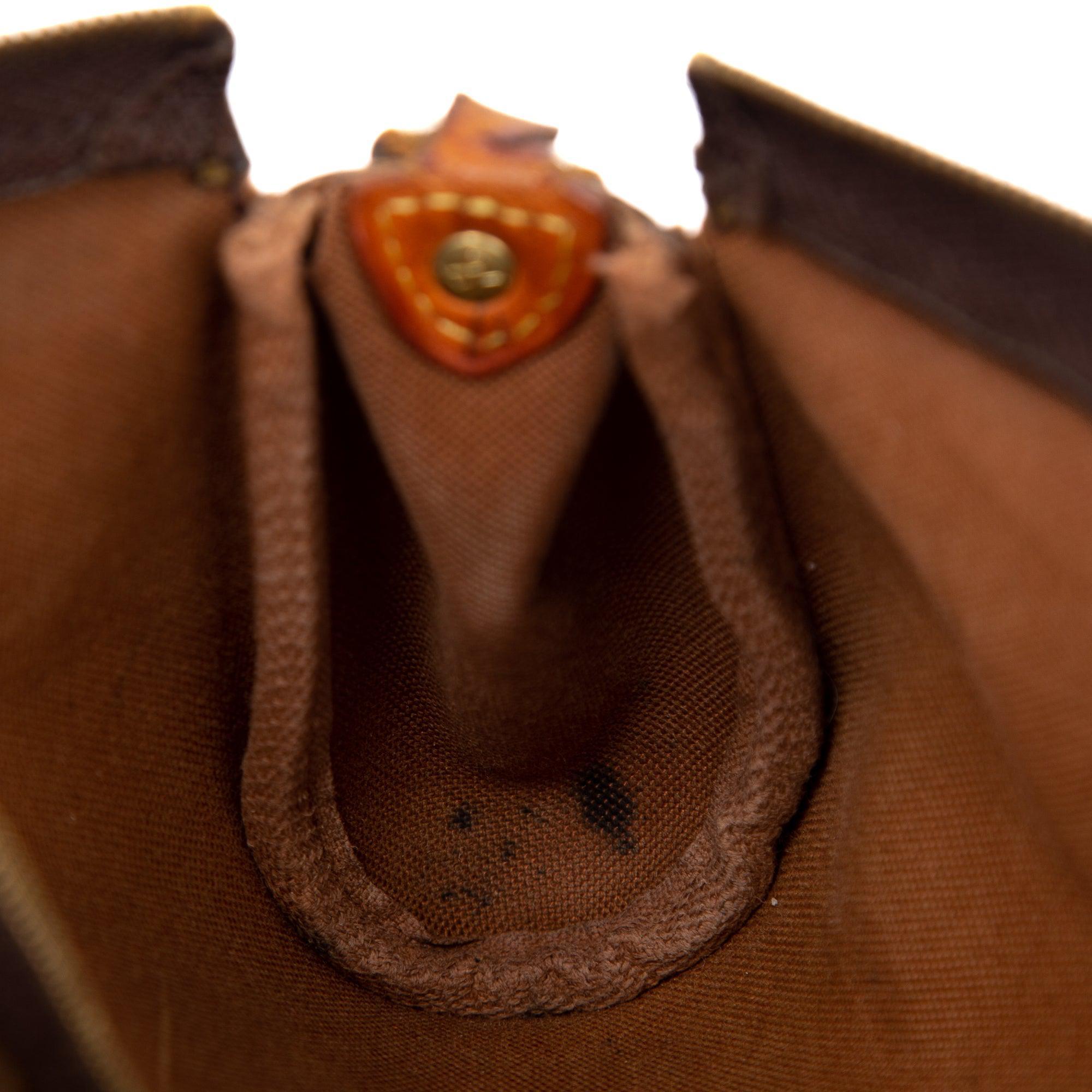 Louis Vuitton Monogram Eva Clutch w/ Strap