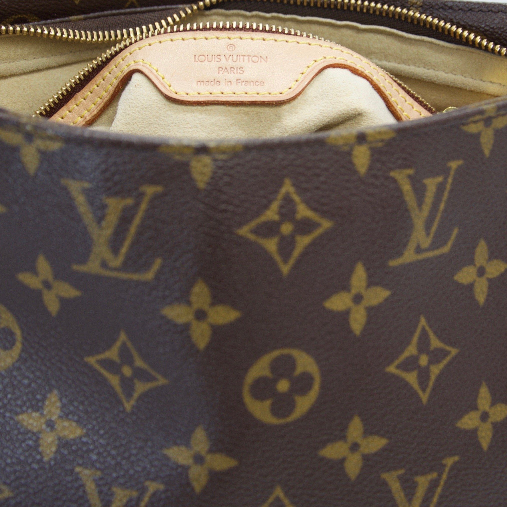 Louis Vuitton Monogram Looping GM