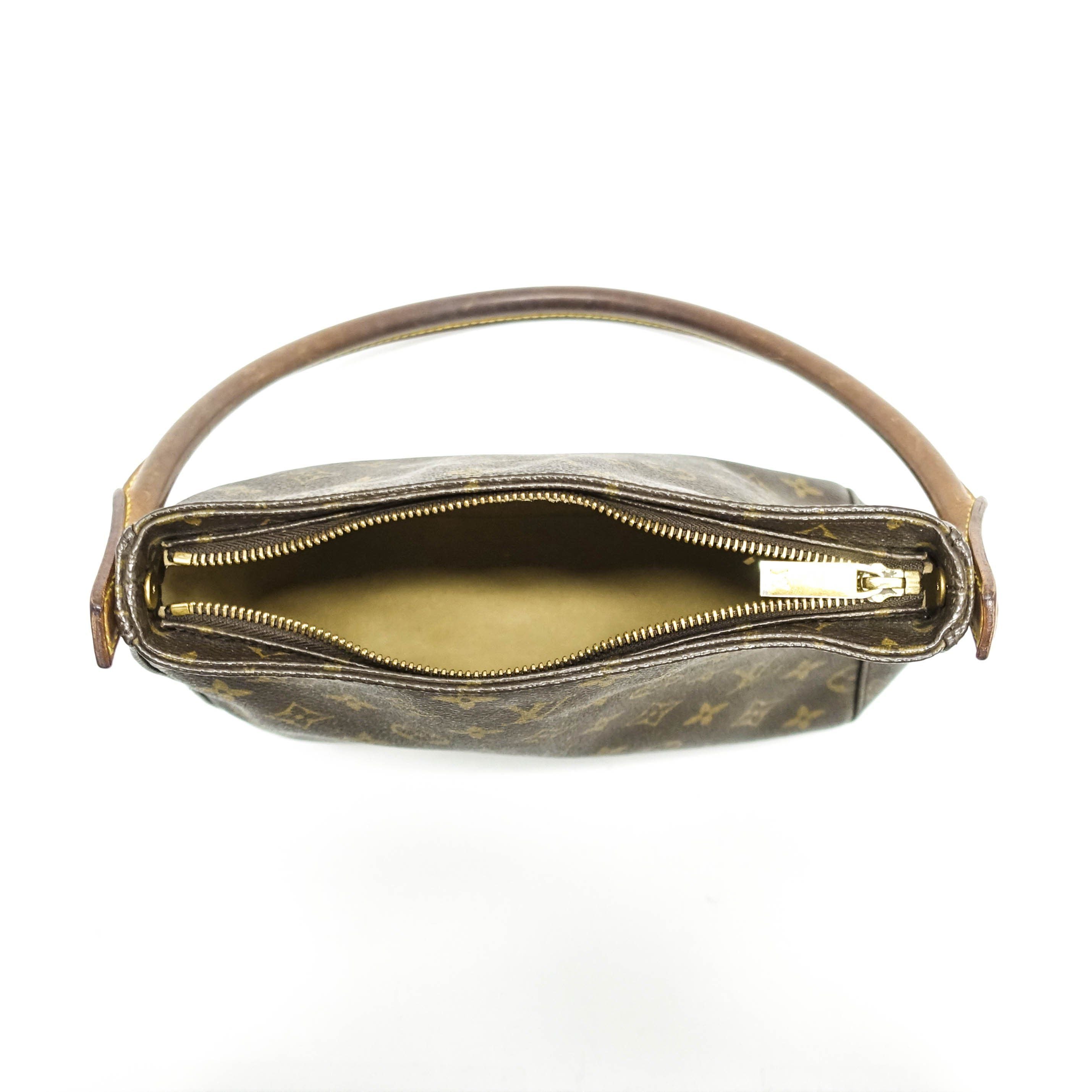 Louis Vuitton Monogram Looping MM