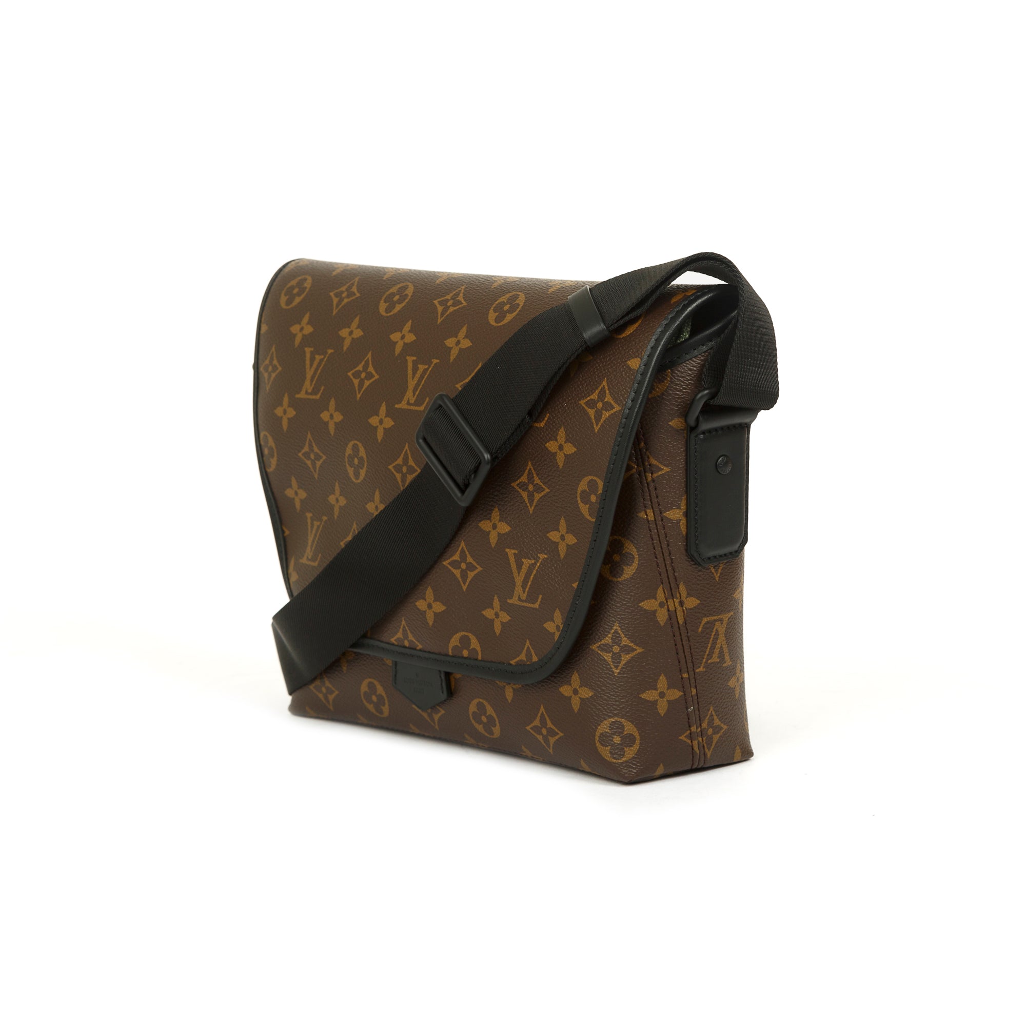 Louis Vuitton, Bags, Louis Vuitton Magnetic Messenger Bag Macassar  Monogram Canvas Brown