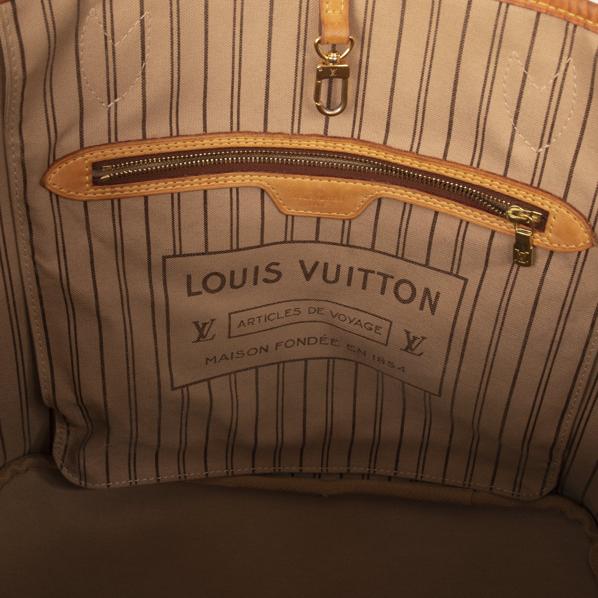 Louis Vuitton Monogram Neverfull MM