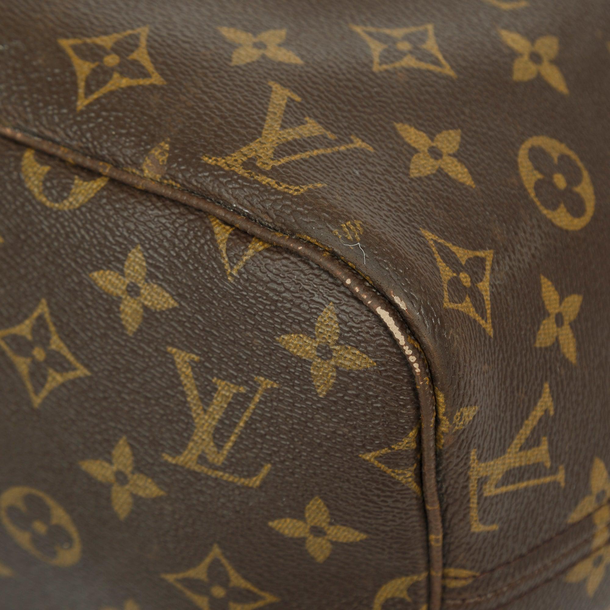Louis Vuitton Monogram Neverfull MM w/ Pouch