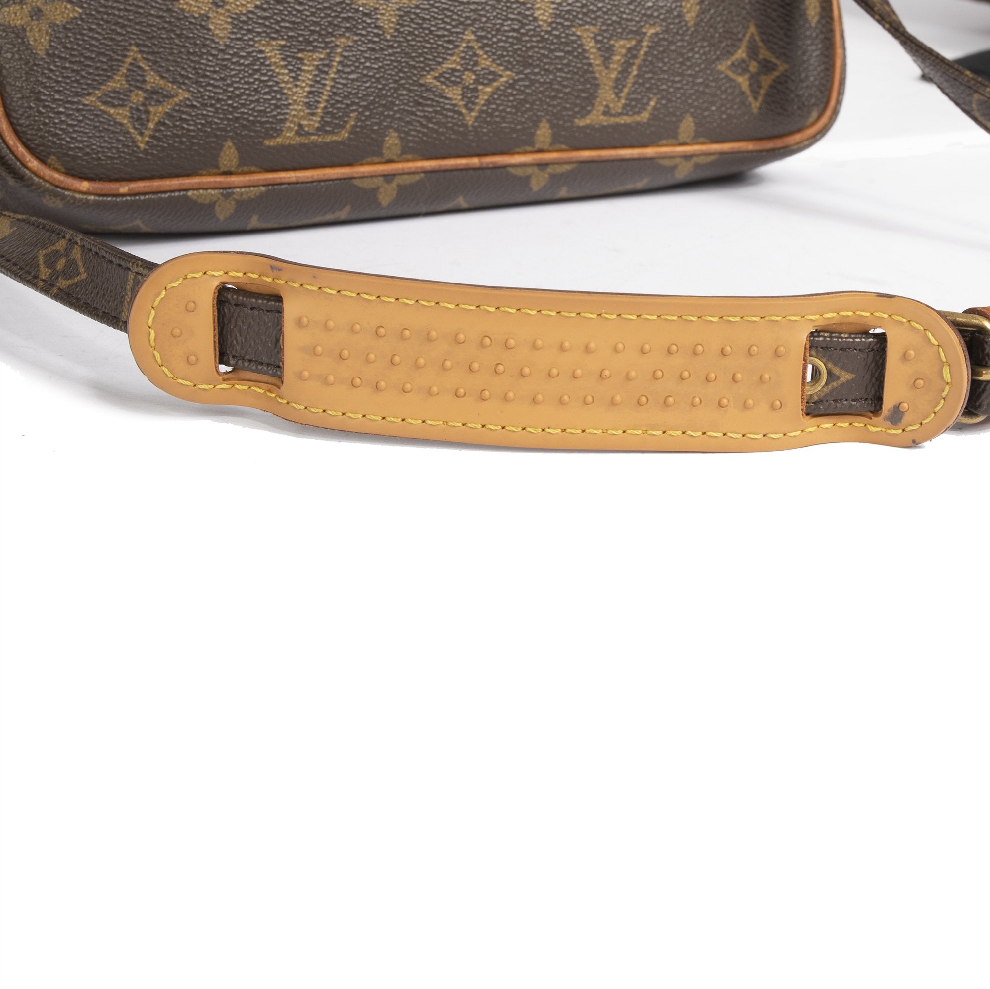 Louis Vuitton Monogram Pochette Marly Bandouliere