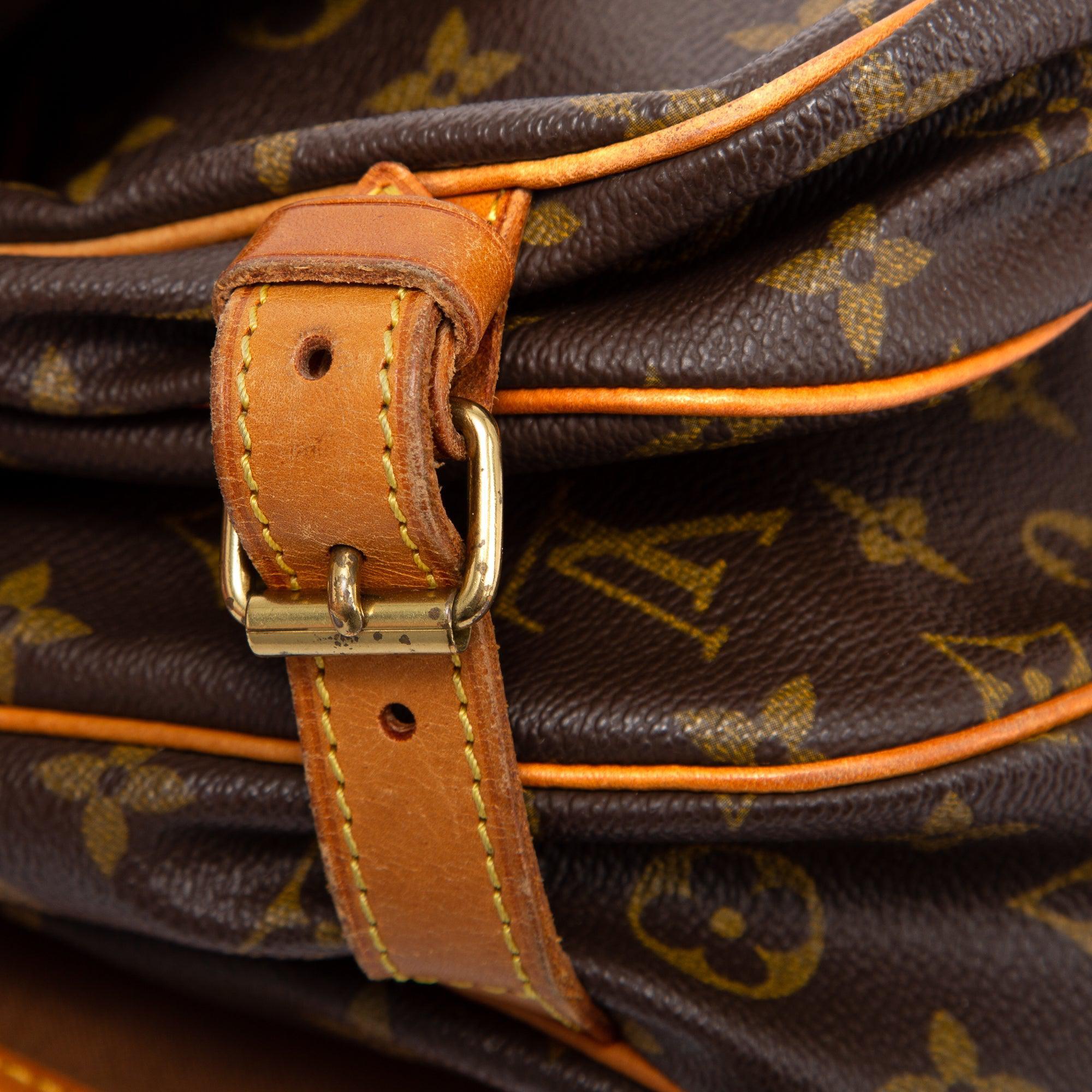 Louis Vuitton Monogram Saumur 25