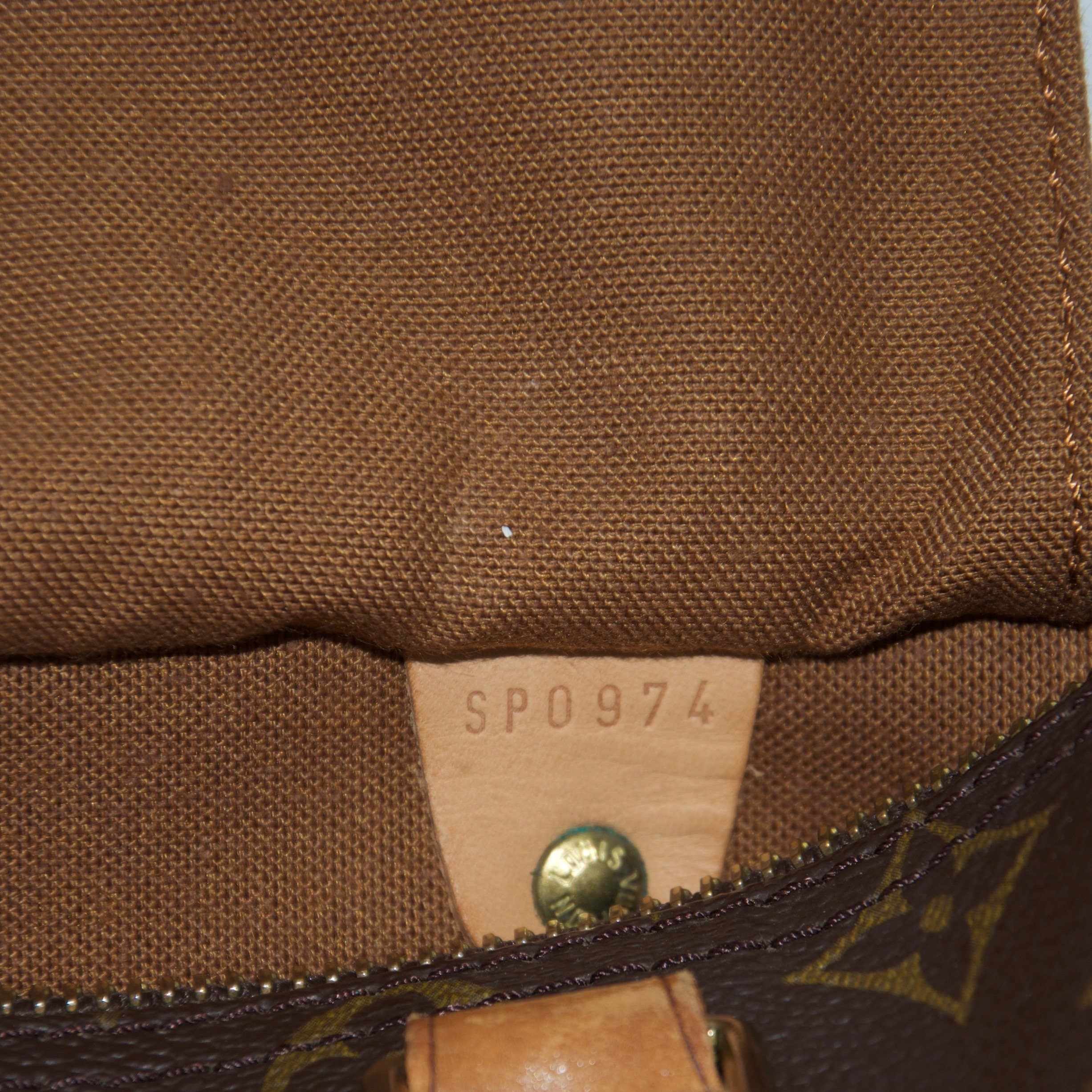 Louis Vuitton Monogram Speedy 25