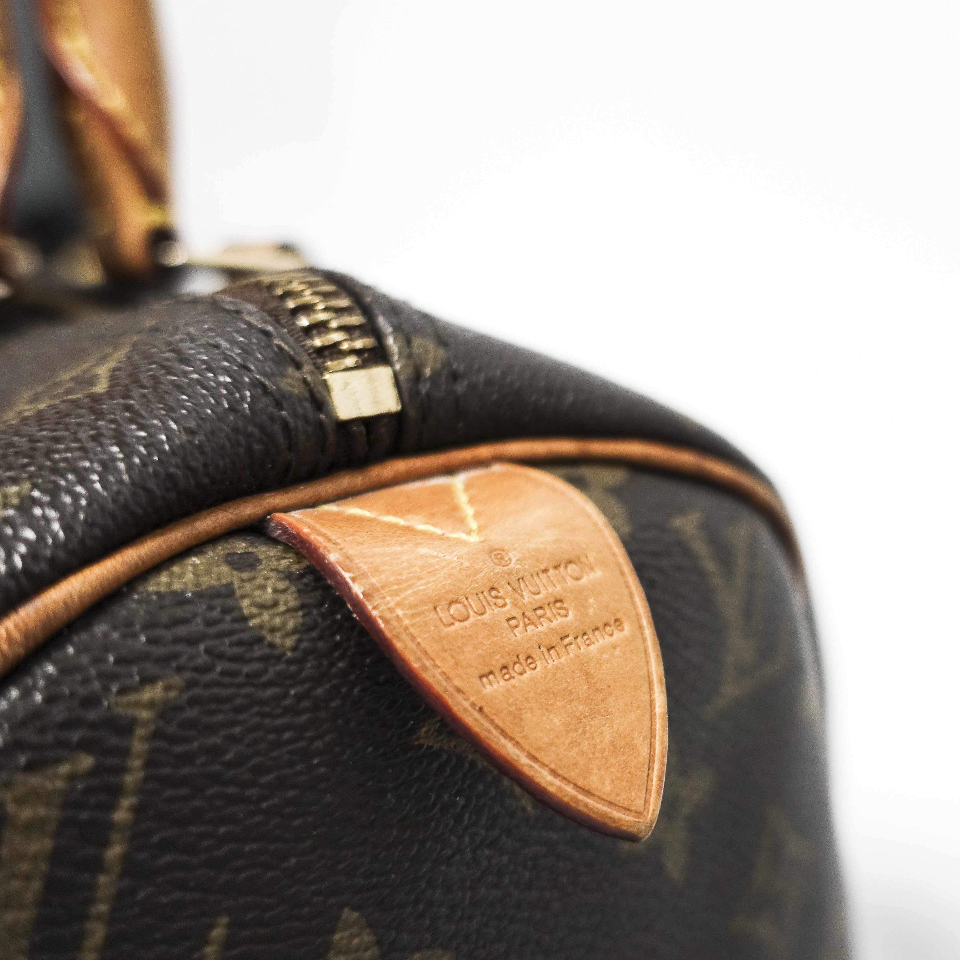 Louis Vuitton Monogram Speedy 25