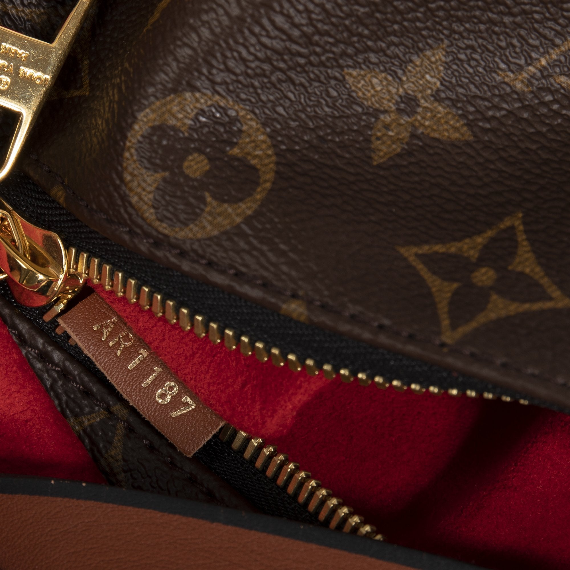 Louis Vuitton Monogram Tuileries Besace Bag