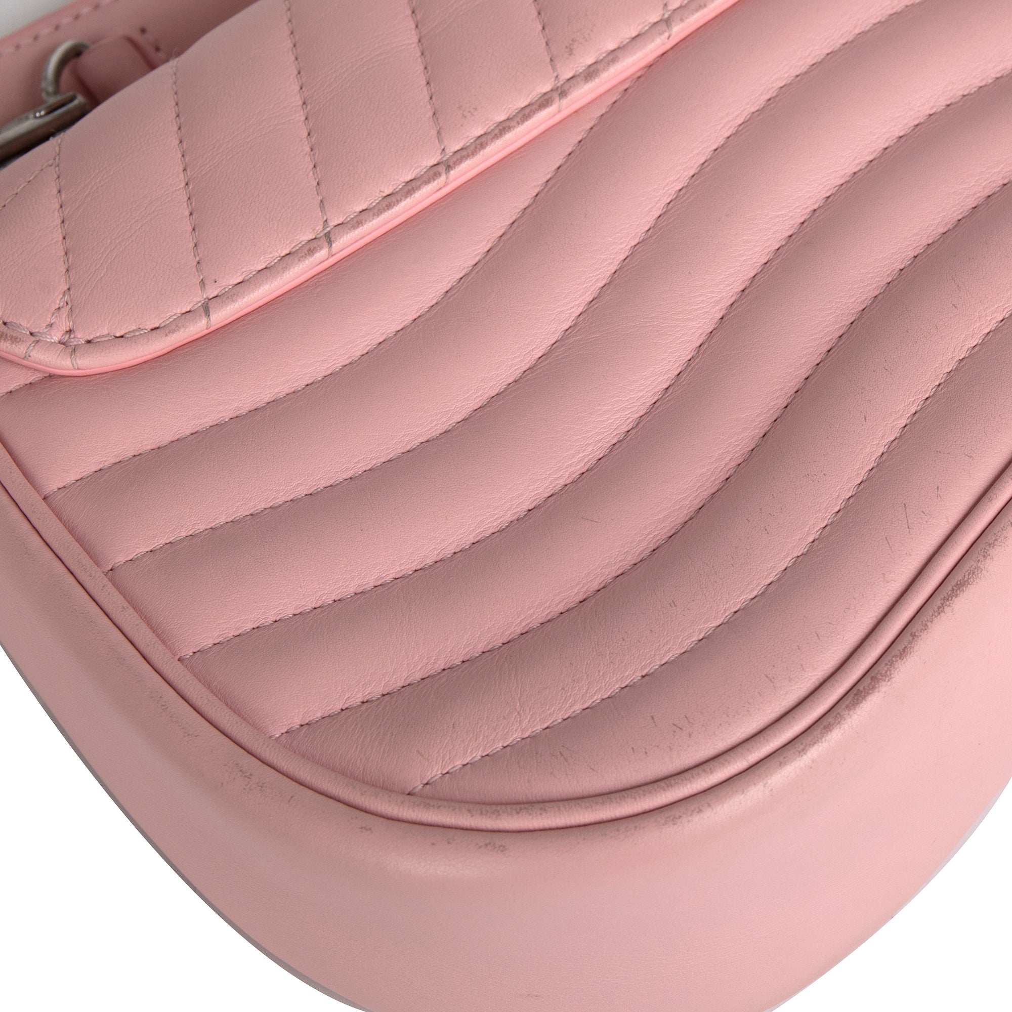 Louis Vuitton New Wave Chain-Bag MM w/ Box & Receipt