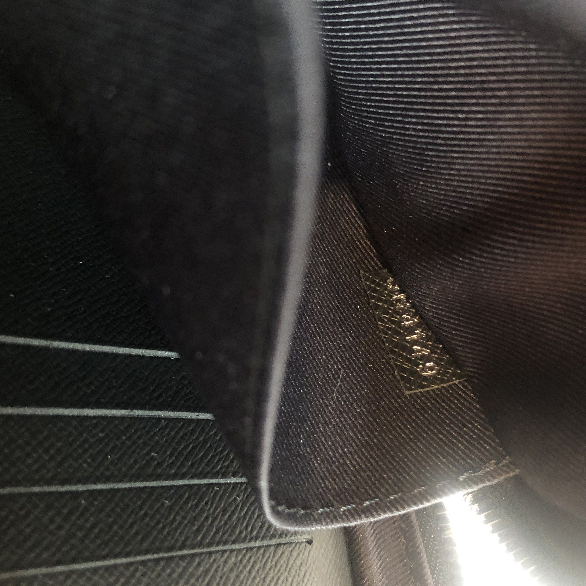 Louis Vuitton Taiga Leather Kasai Clutch