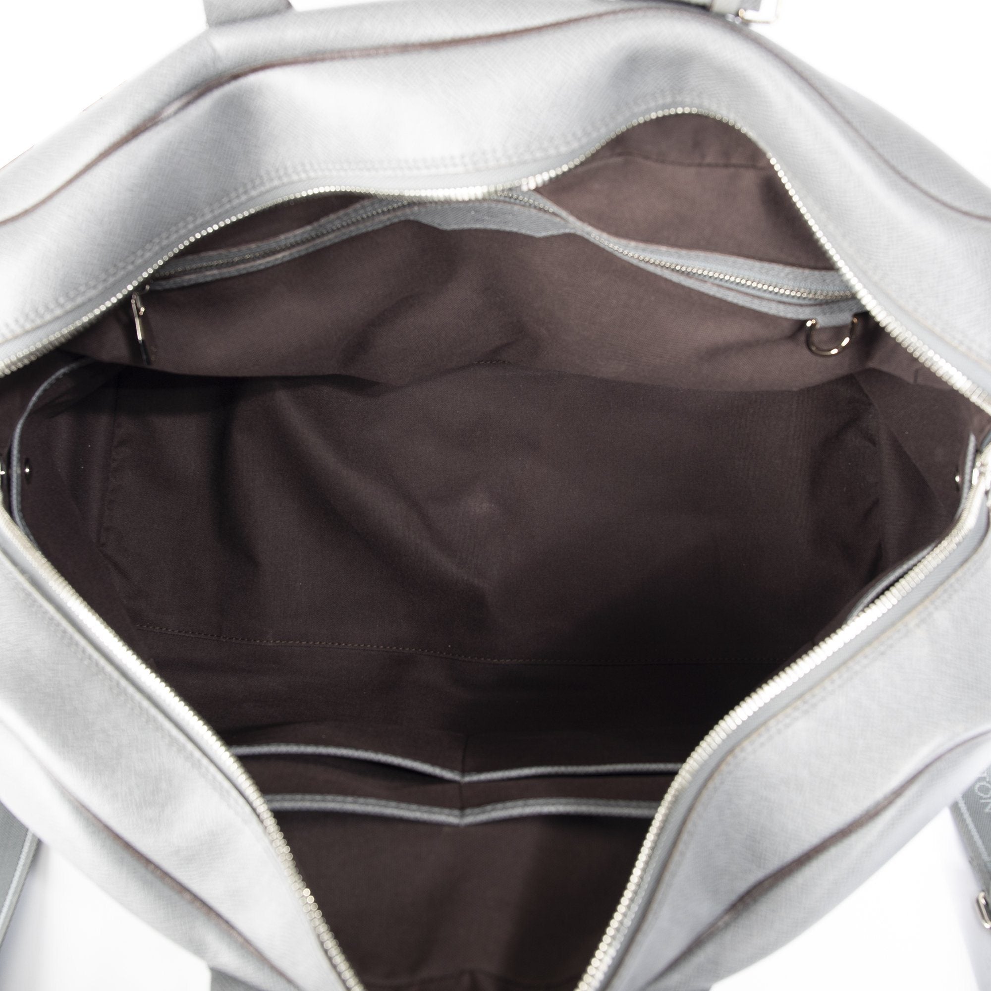 Louis Vuitton Taiga Neo Kendall Weekender Bag