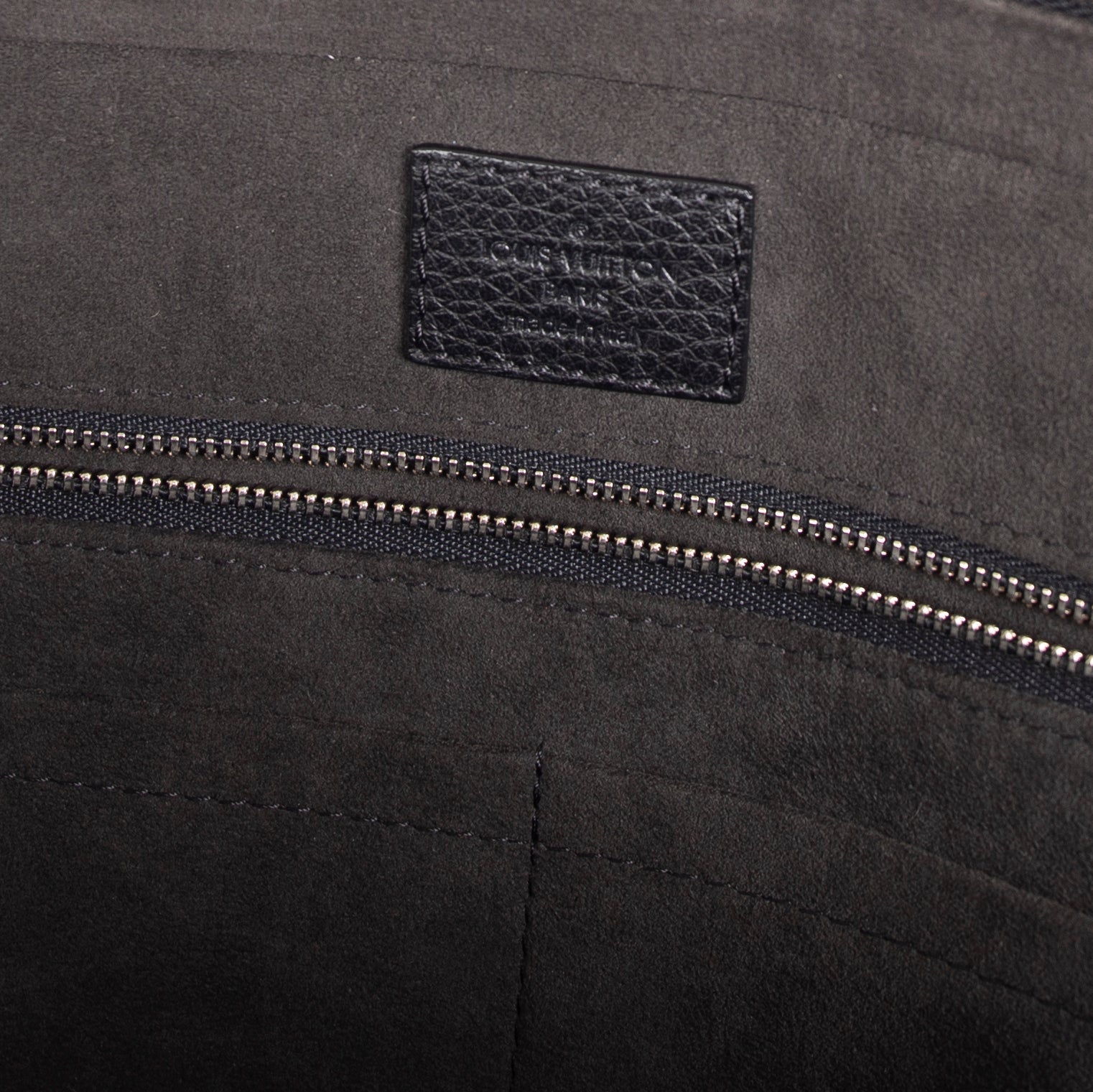 Louis Vuitton Taurillon Leather Porte-Documents Voyage Briefcase