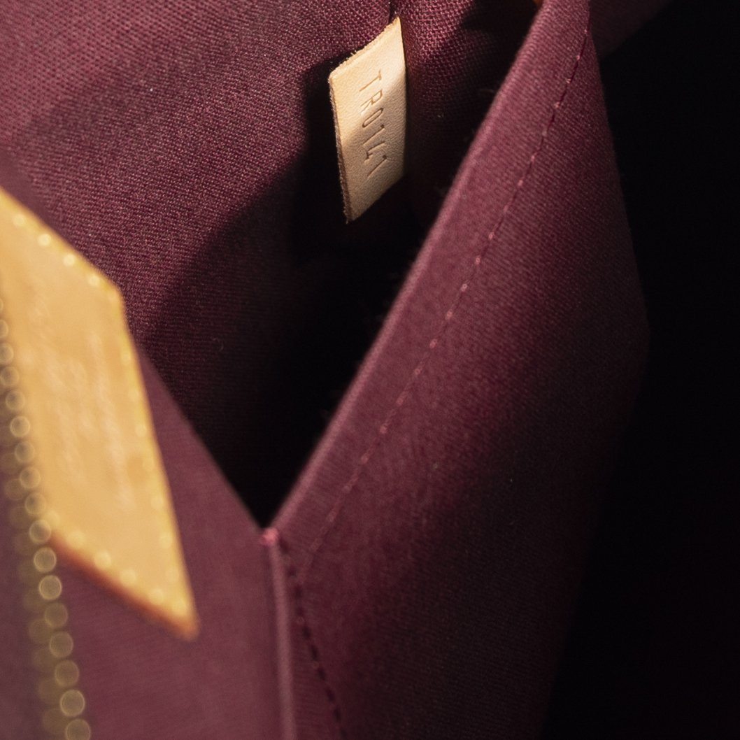 Louis Vuitton Vernis Sherwood GM Bag