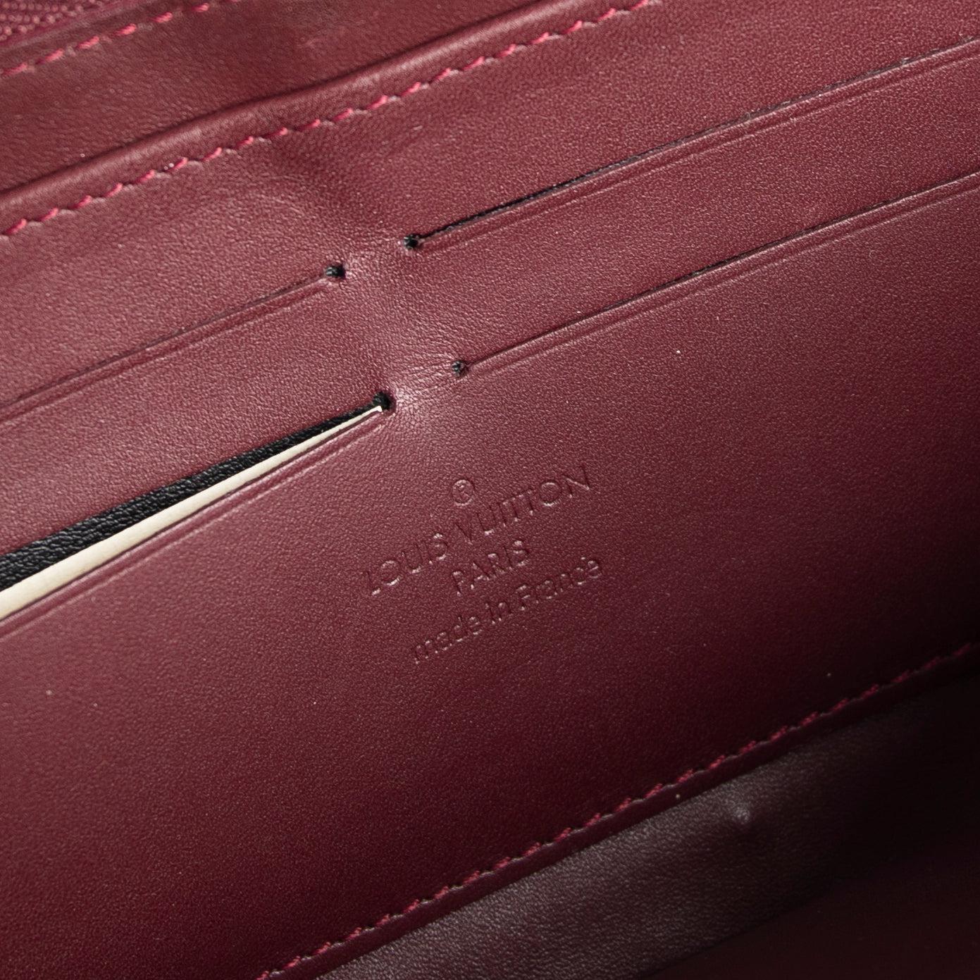 Louis Vuitton Vernis Zippy Wallet