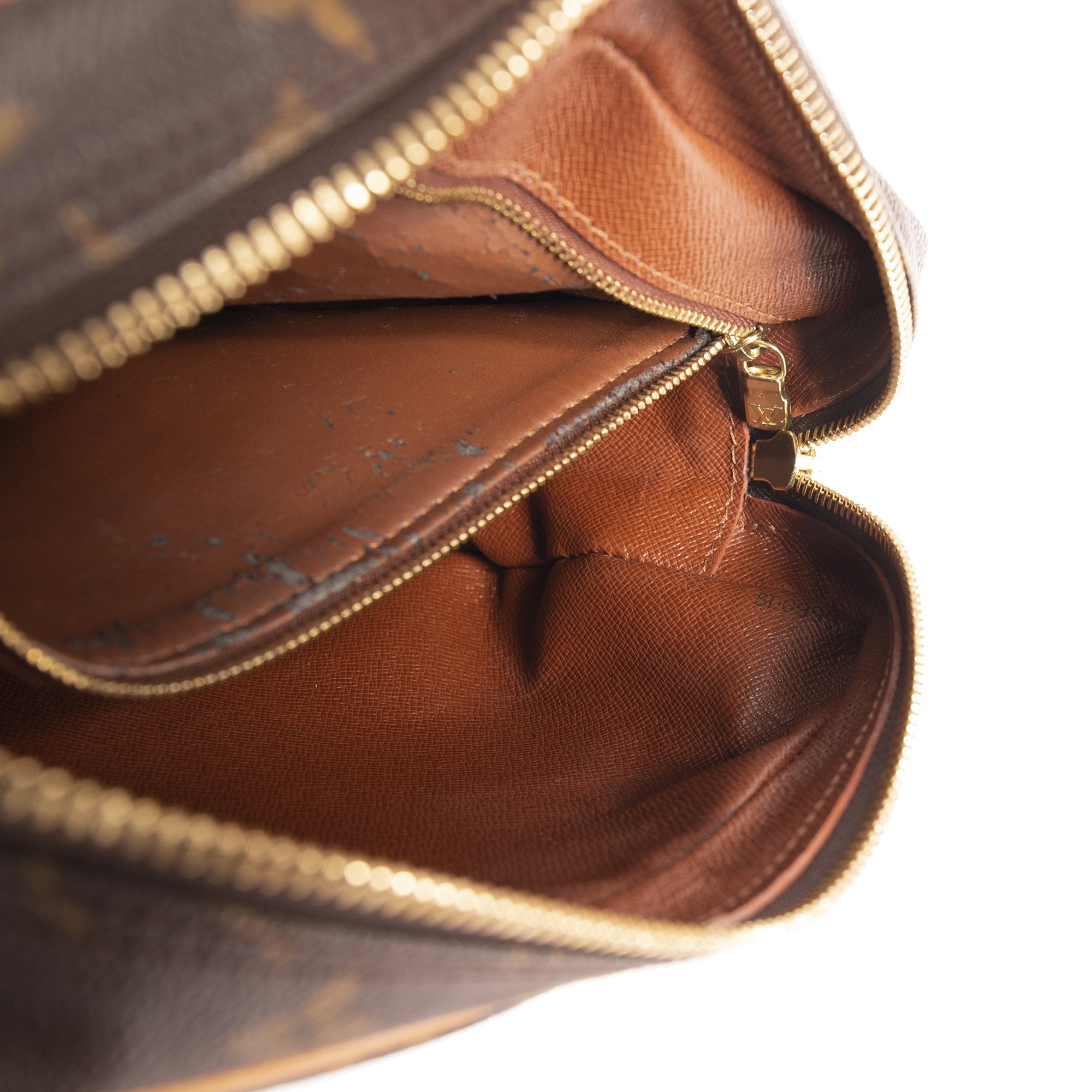 Louis Vuitton Vintage Monogram Trocadero 24