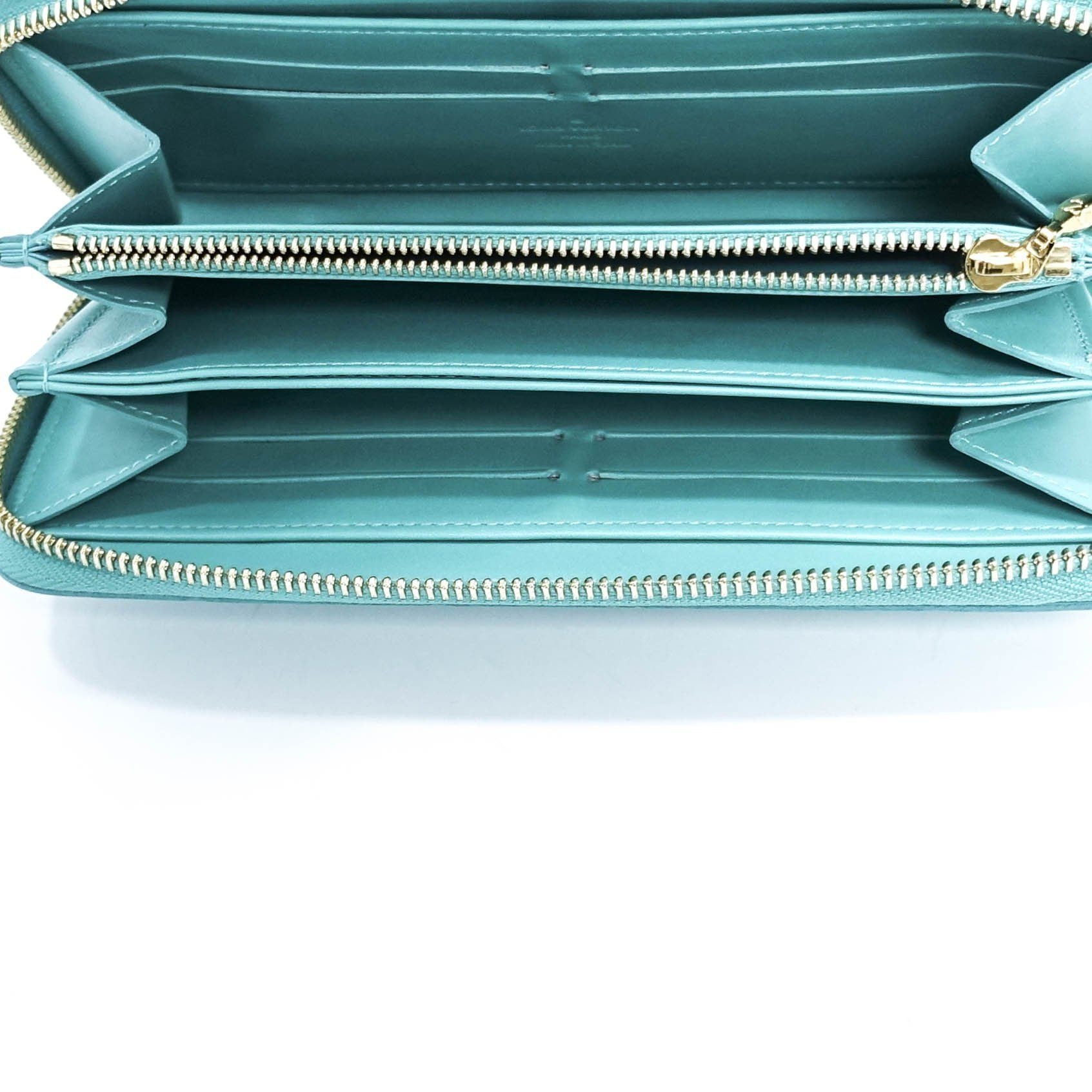 Louis Vuitton Zippy Wallet