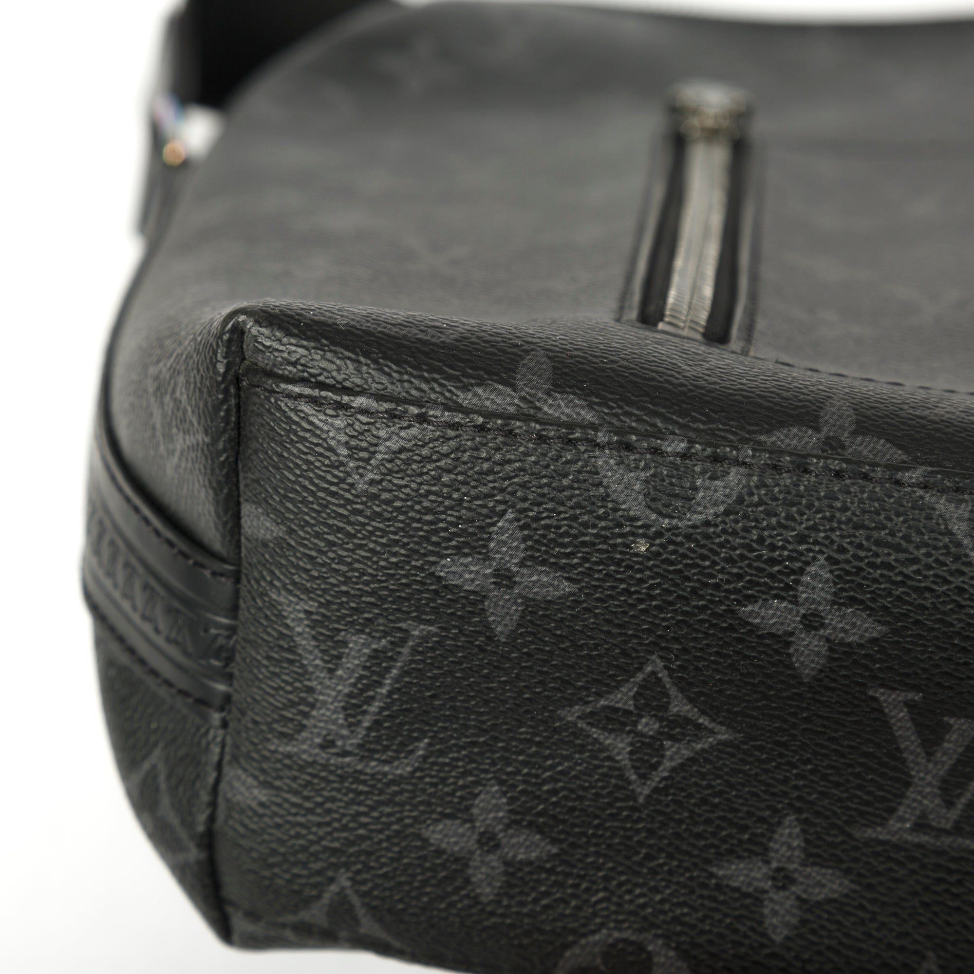 Louis Vuitton x Fragment Monogram Eclipse Apollo Messenger Bag